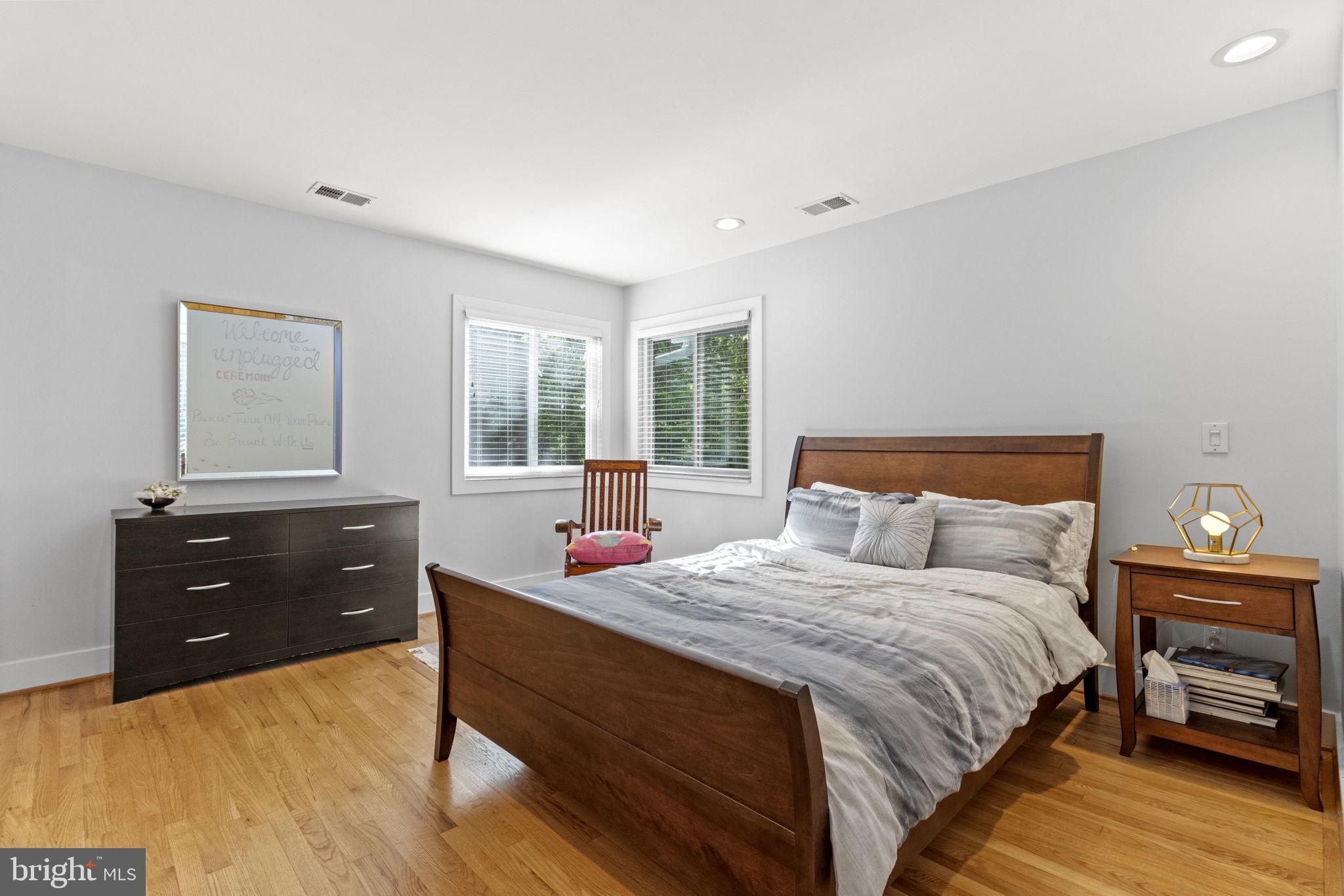 SADDLE RIDGE - Residential