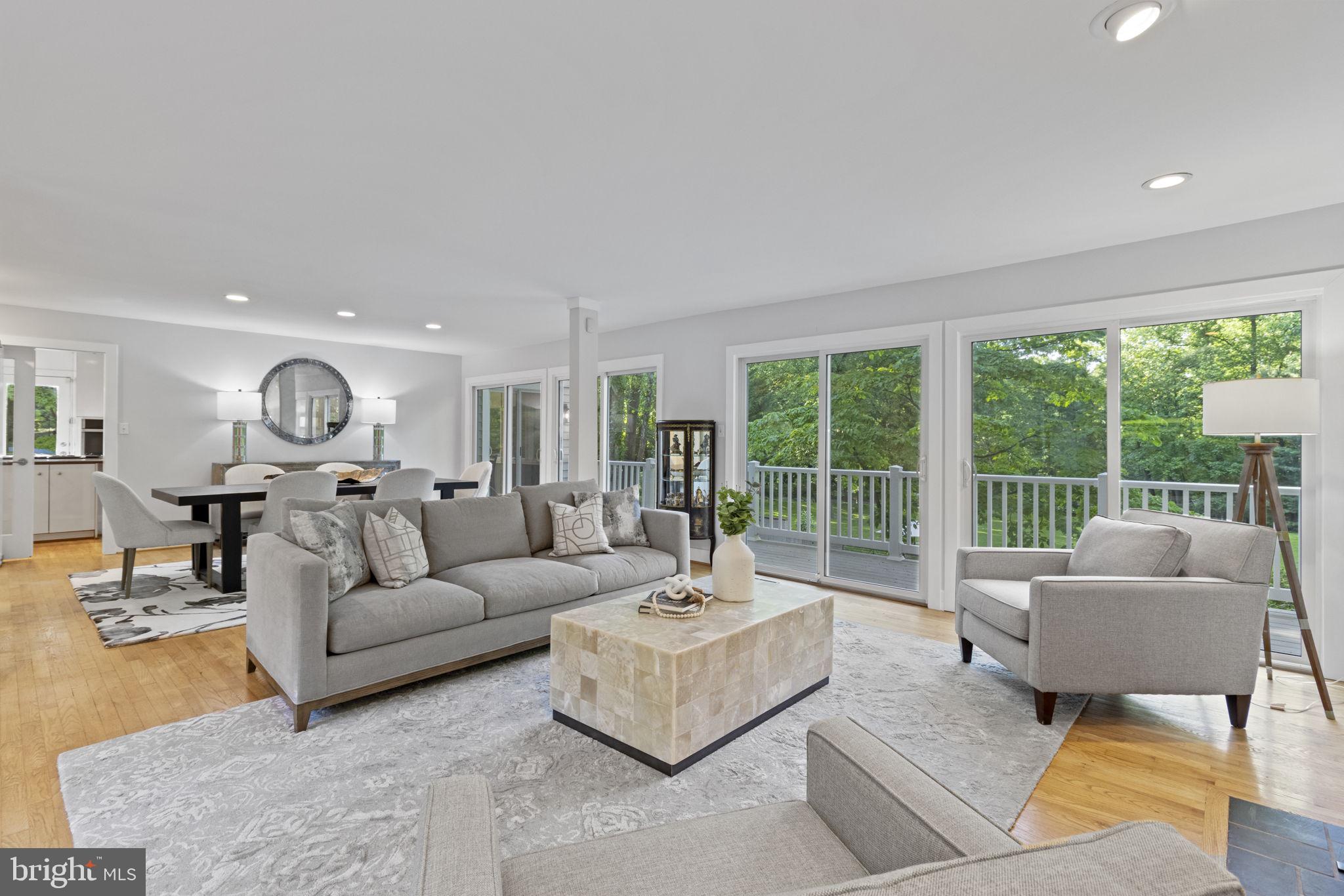 SADDLE RIDGE - Residential