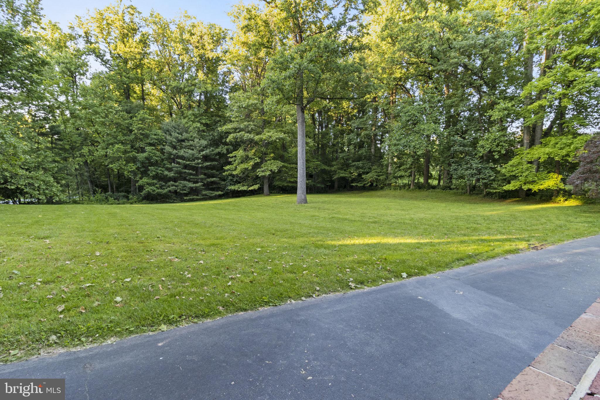 SADDLE RIDGE - Residential