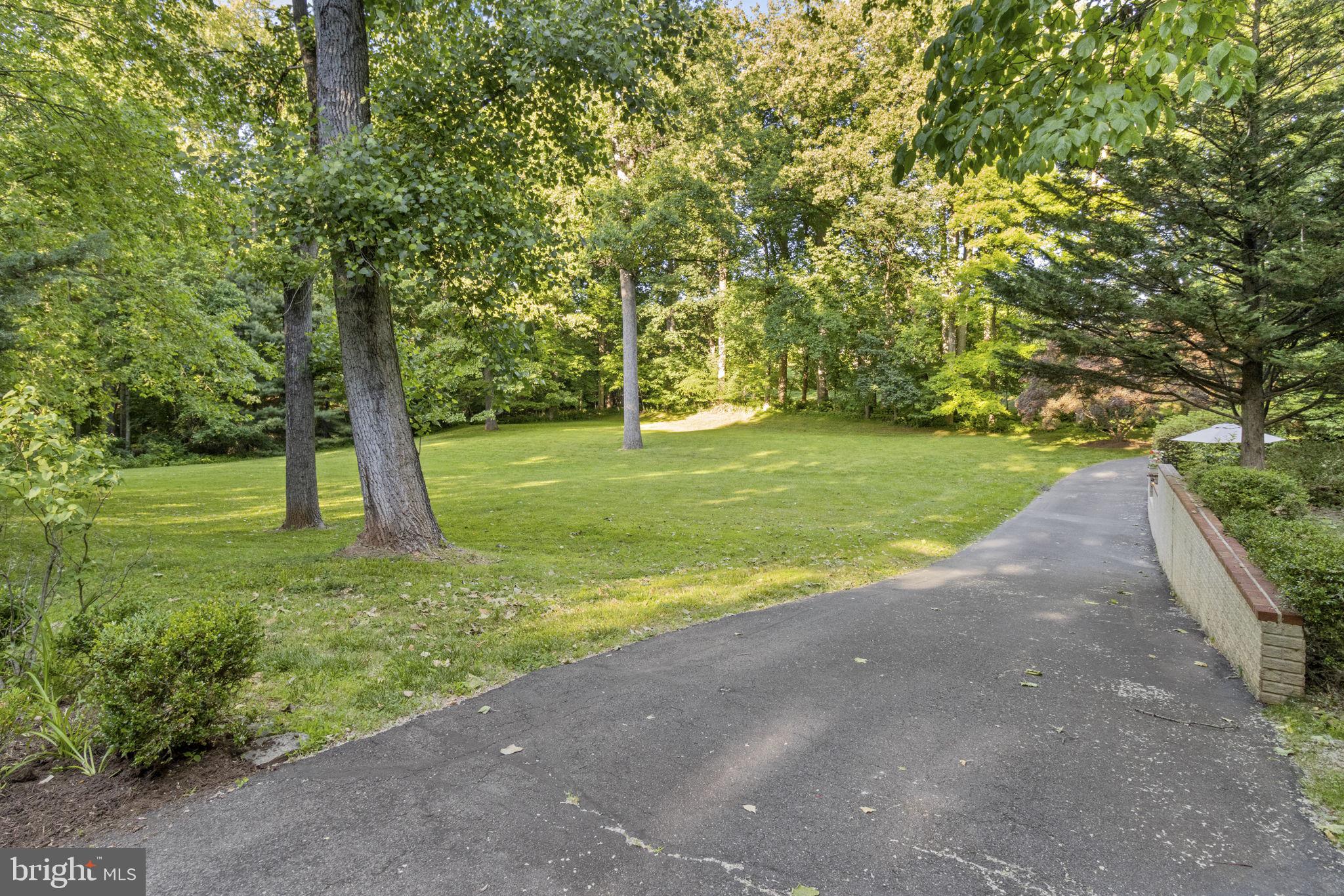 SADDLE RIDGE - Residential