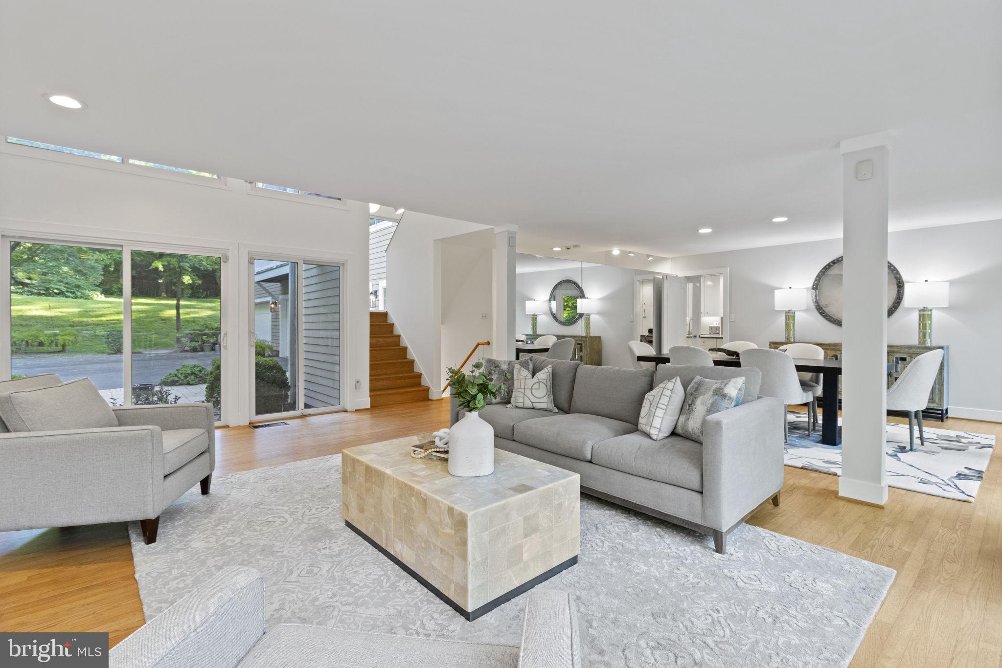 SADDLE RIDGE - Residential