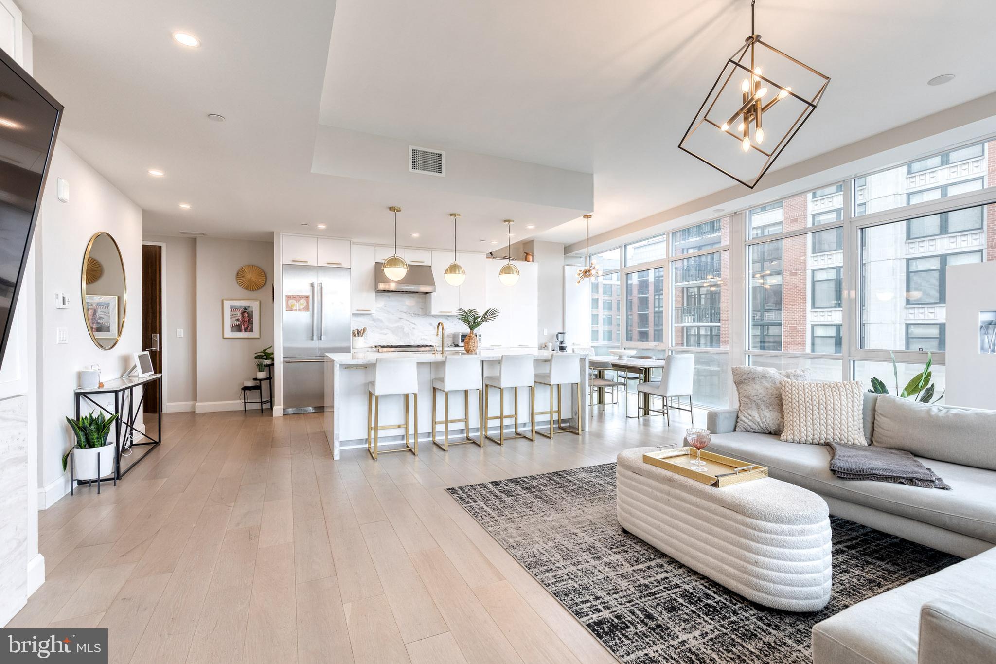 HARBOR EAST - Residential