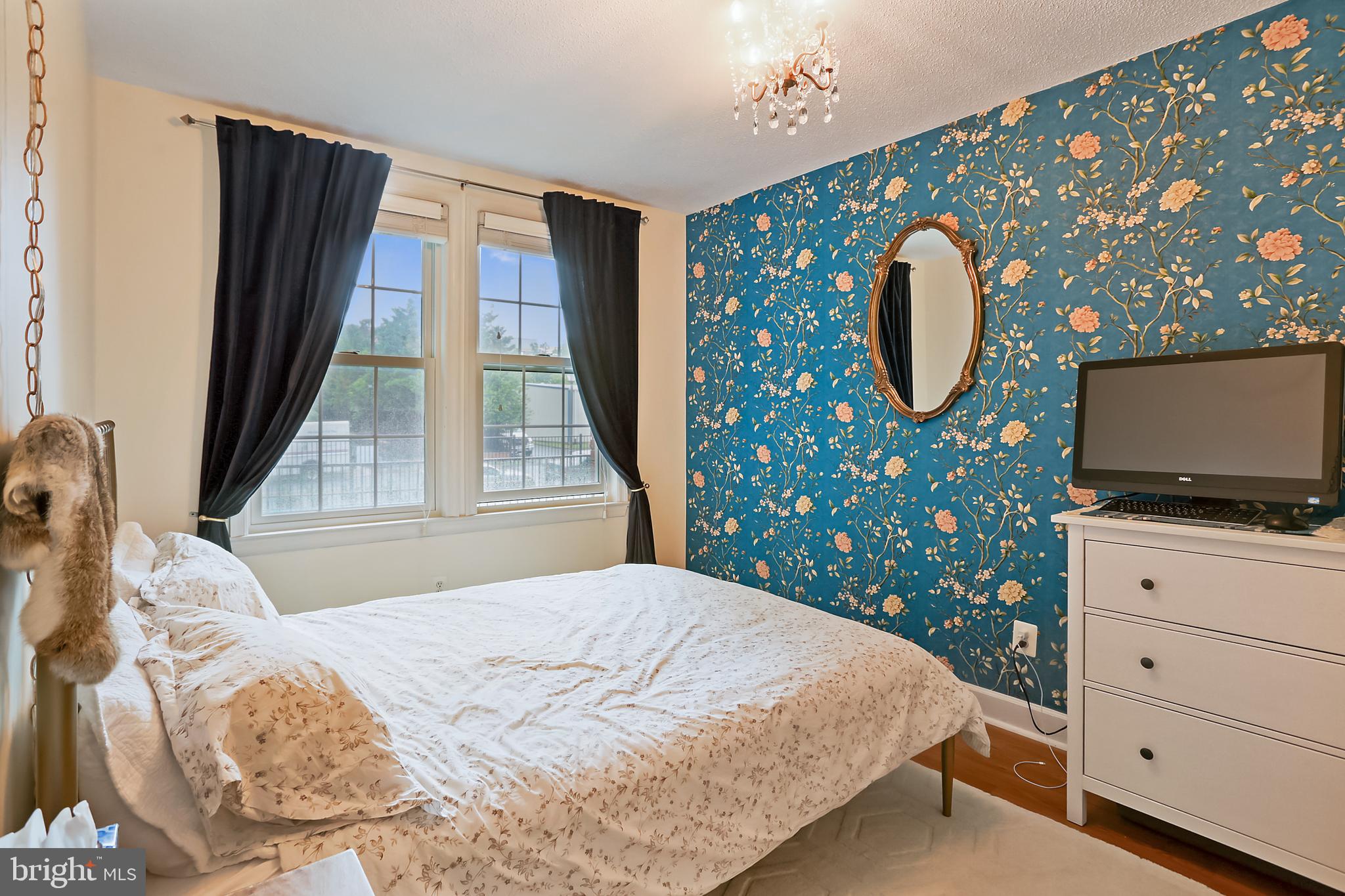 RIVERTON CONDOMINIUMS - Residential Lease