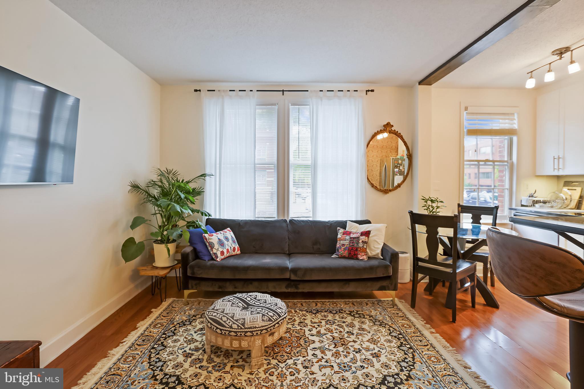 RIVERTON CONDOMINIUMS - Residential Lease