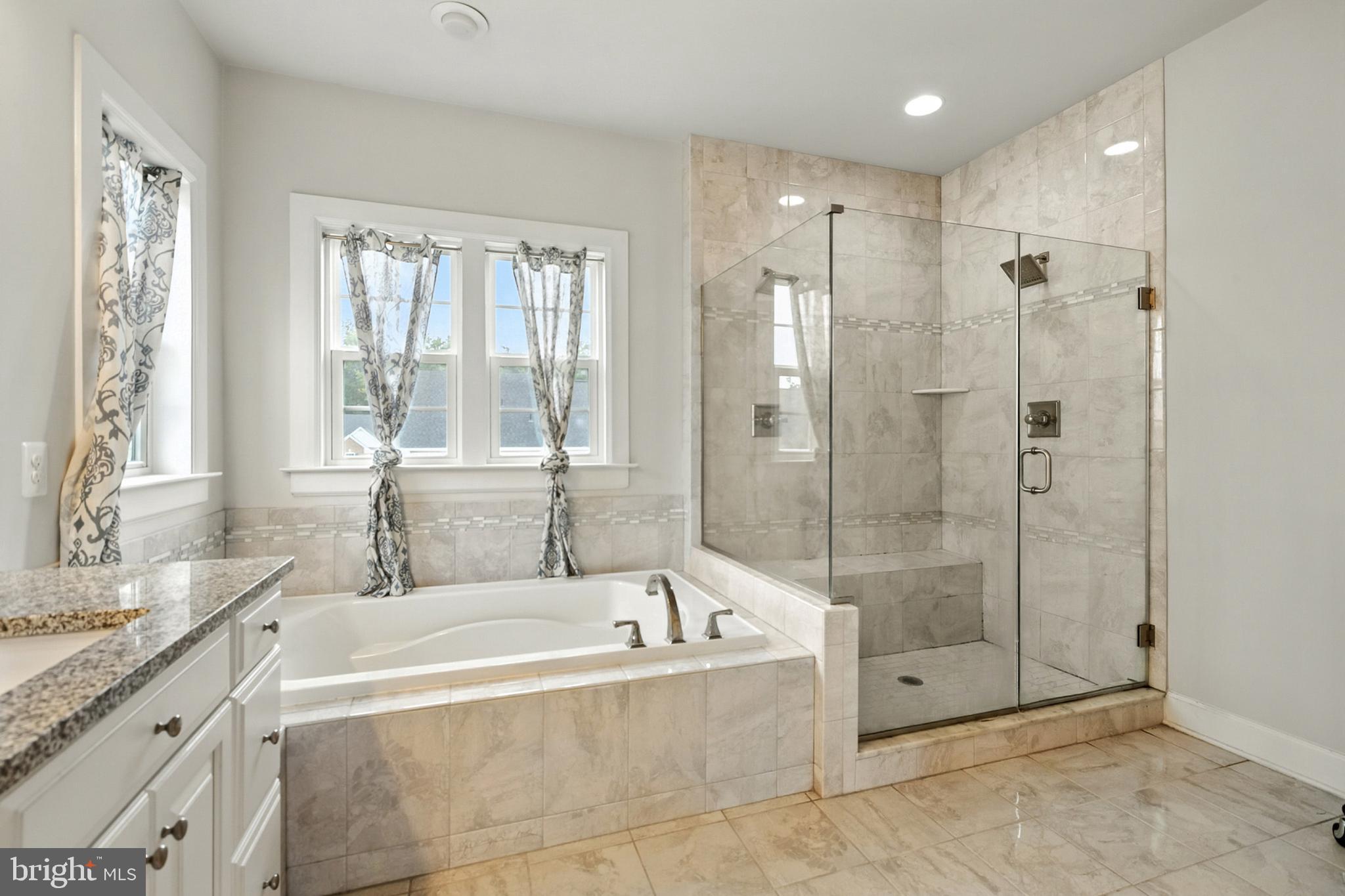 FAIRWOOD - Residential