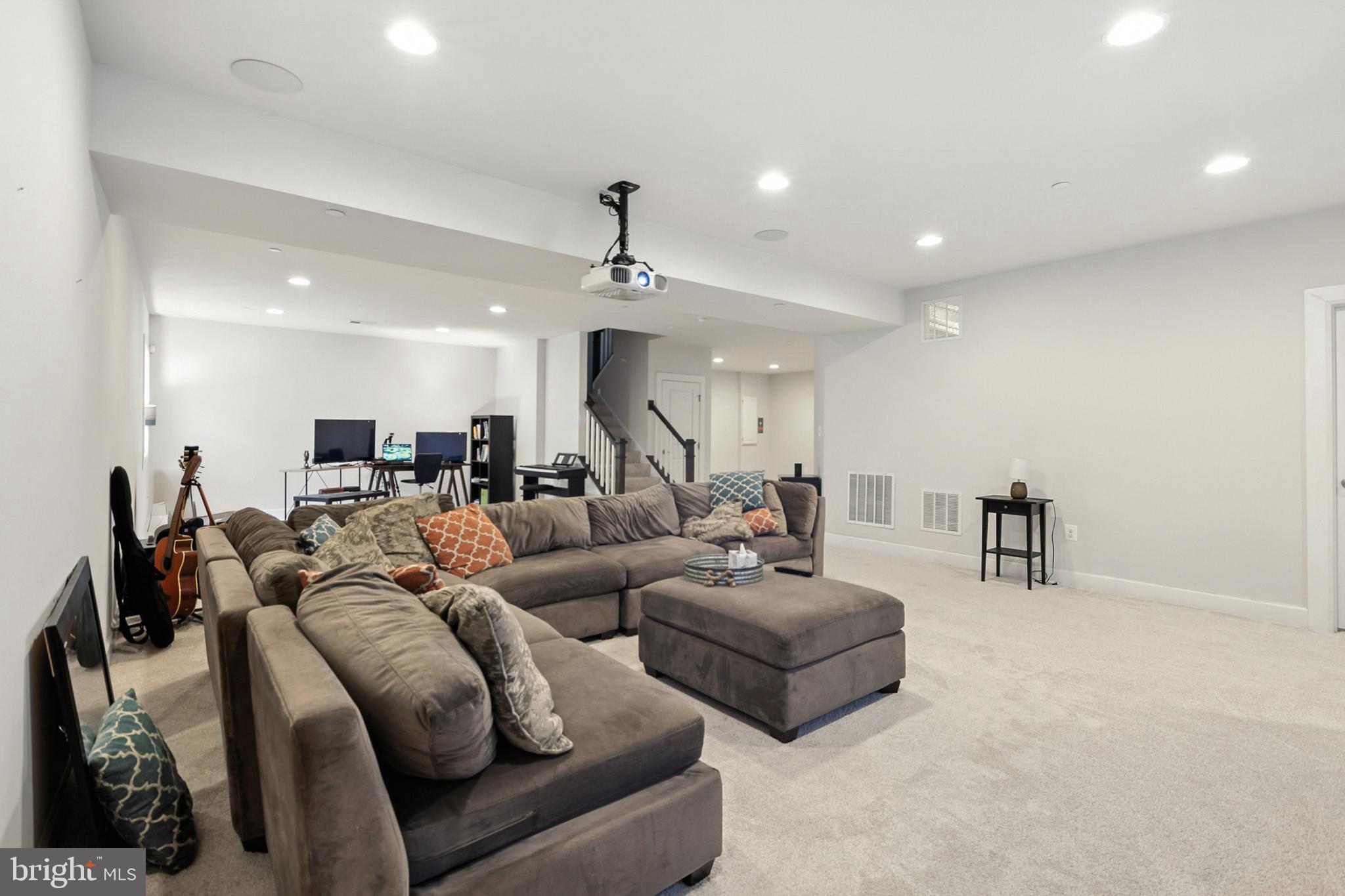 FAIRWOOD - Residential