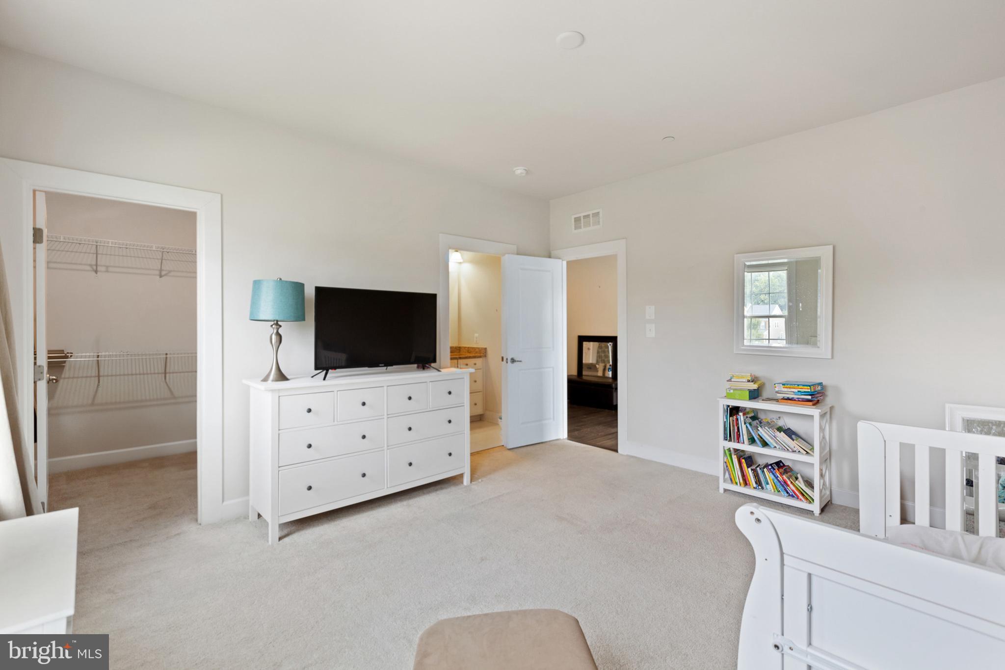 FAIRWOOD - Residential