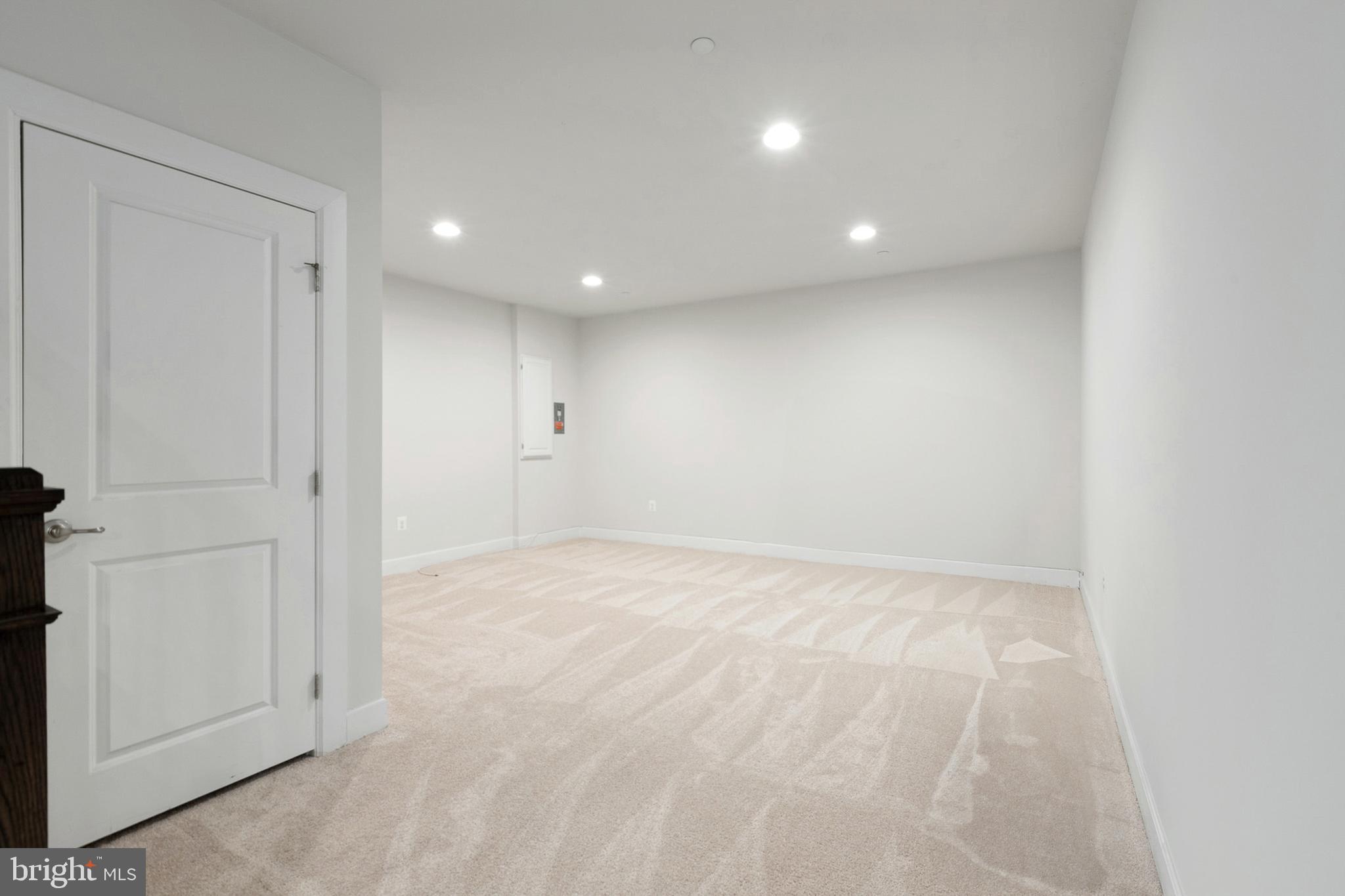 FAIRWOOD - Residential