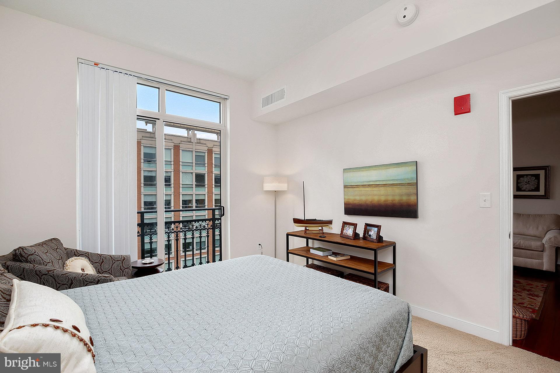 ONE NATIONAL HARBOR CONDOMINIUM - Residential