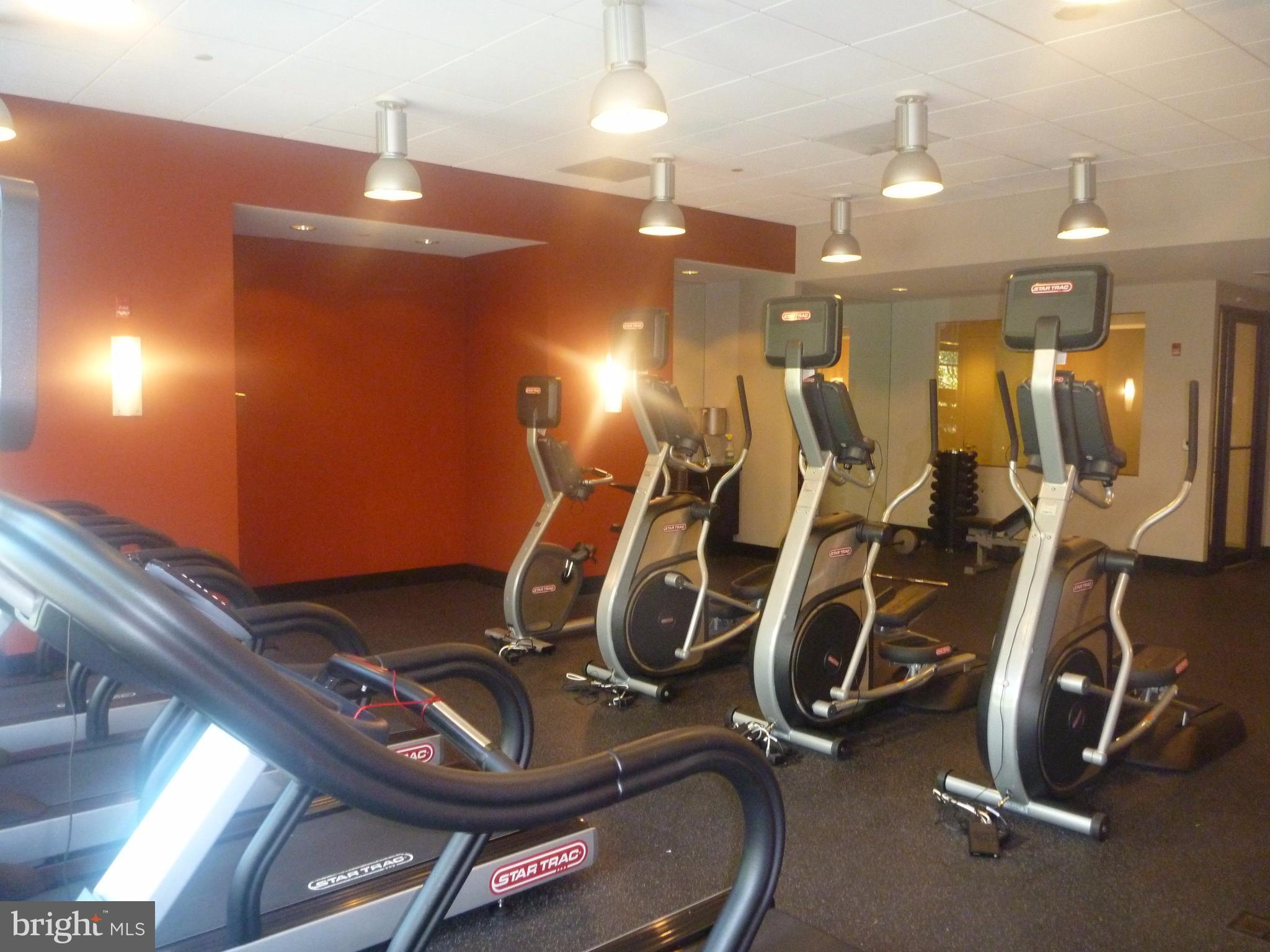 ONE NATIONAL HARBOR CONDOMINIUM - Residential