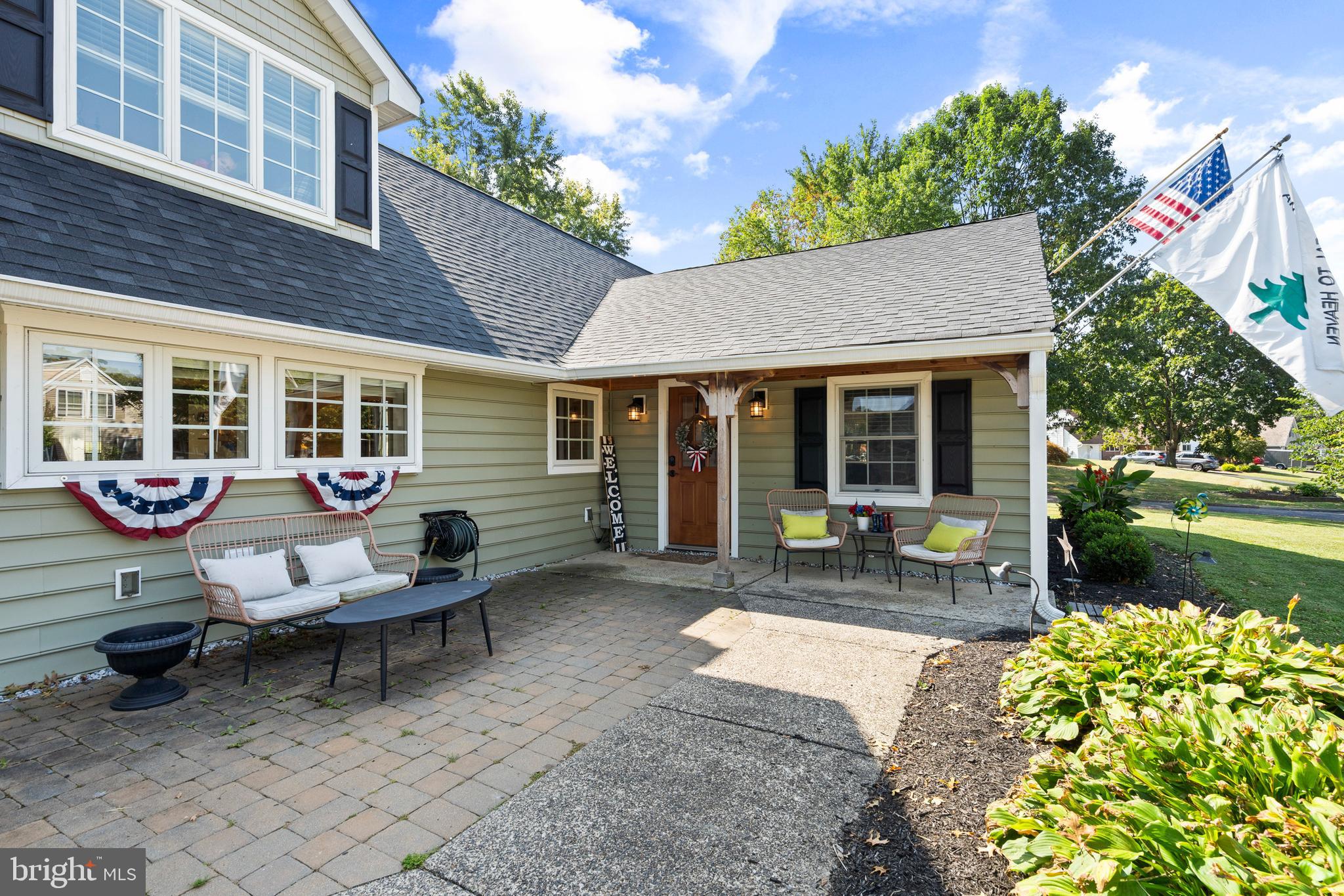 88 FORSYTHIA DRIVE N