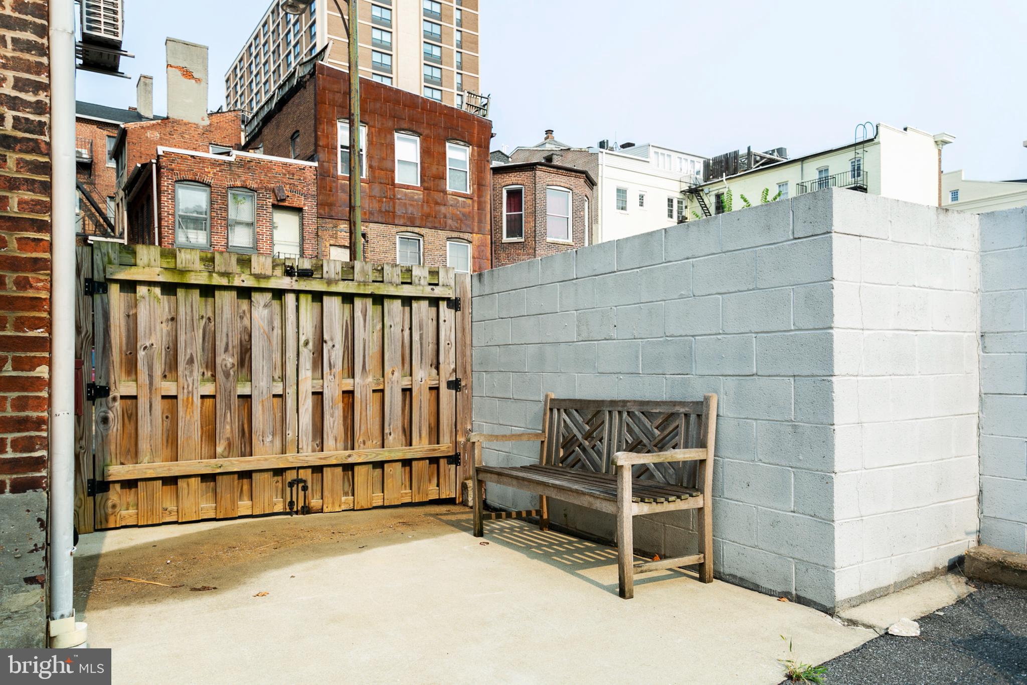 MOUNT VERNON PLACE HISTORIC DISTRICT - Residential