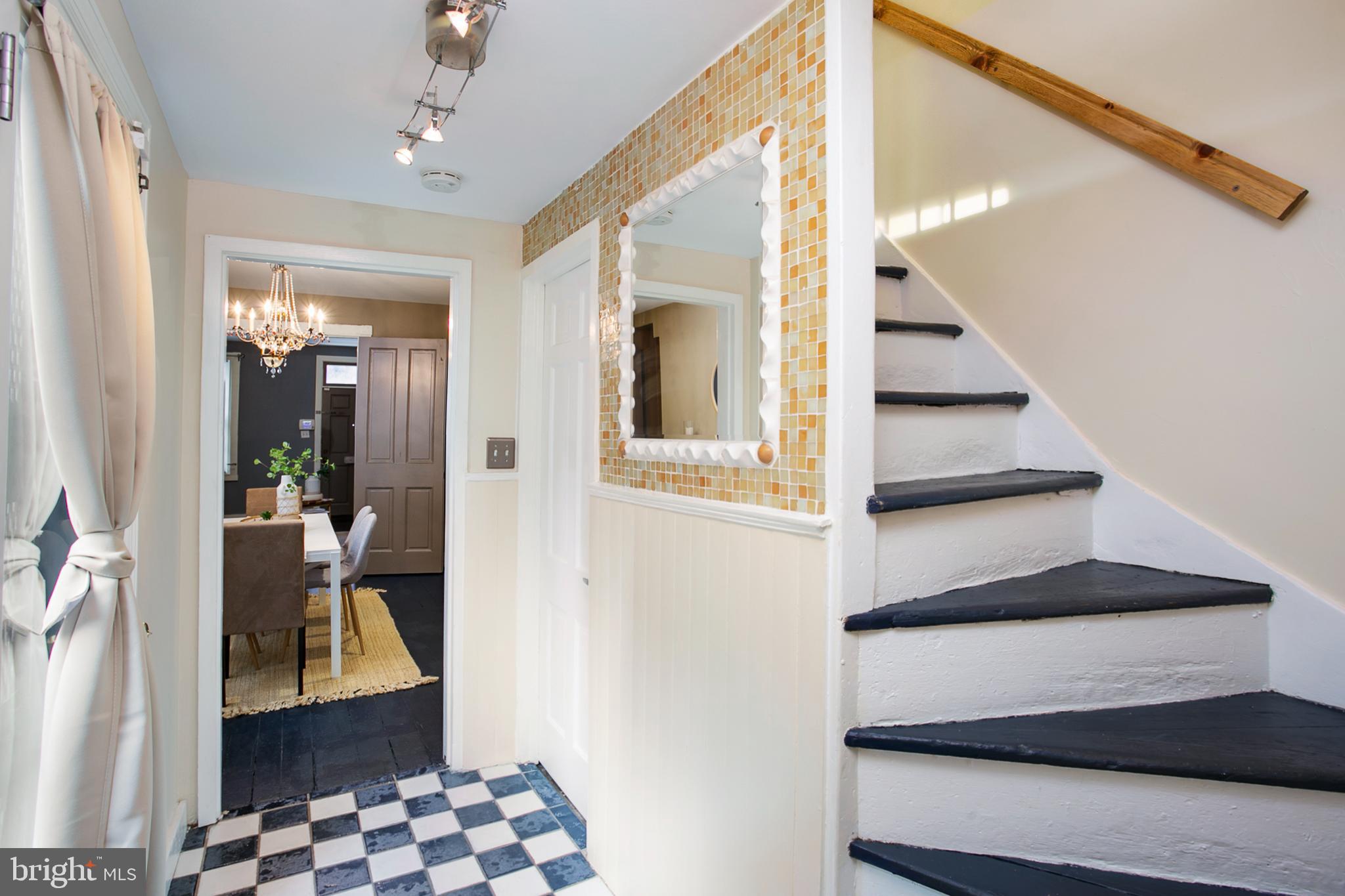 MOUNT VERNON PLACE HISTORIC DISTRICT - Residential