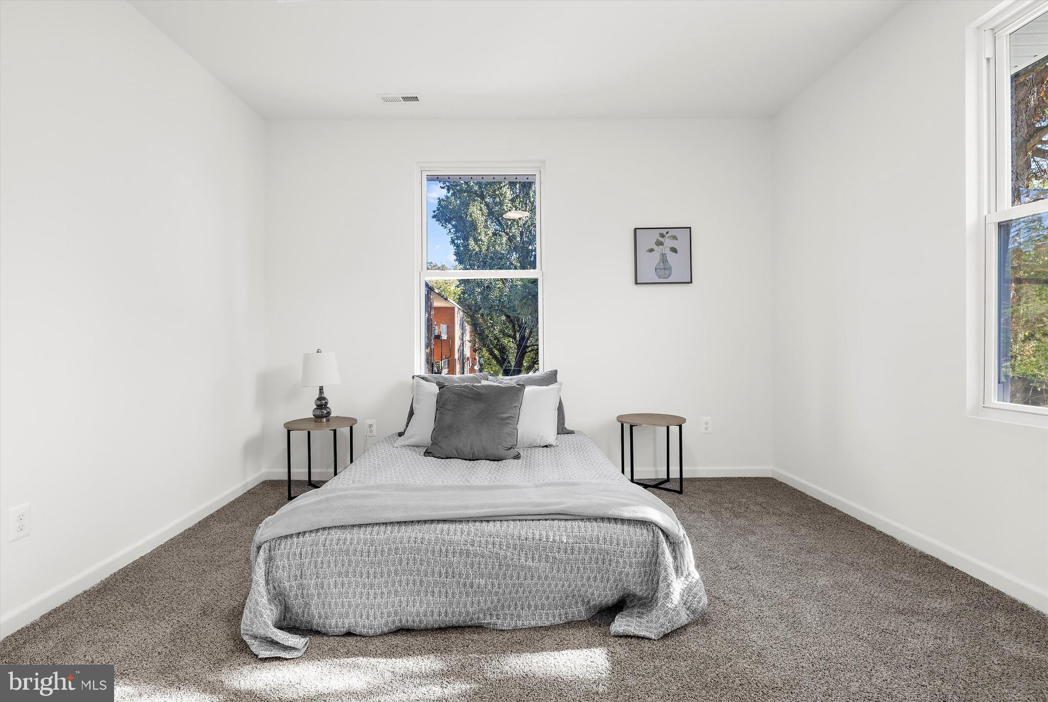 ROGNEL HEIGHTS - Residential