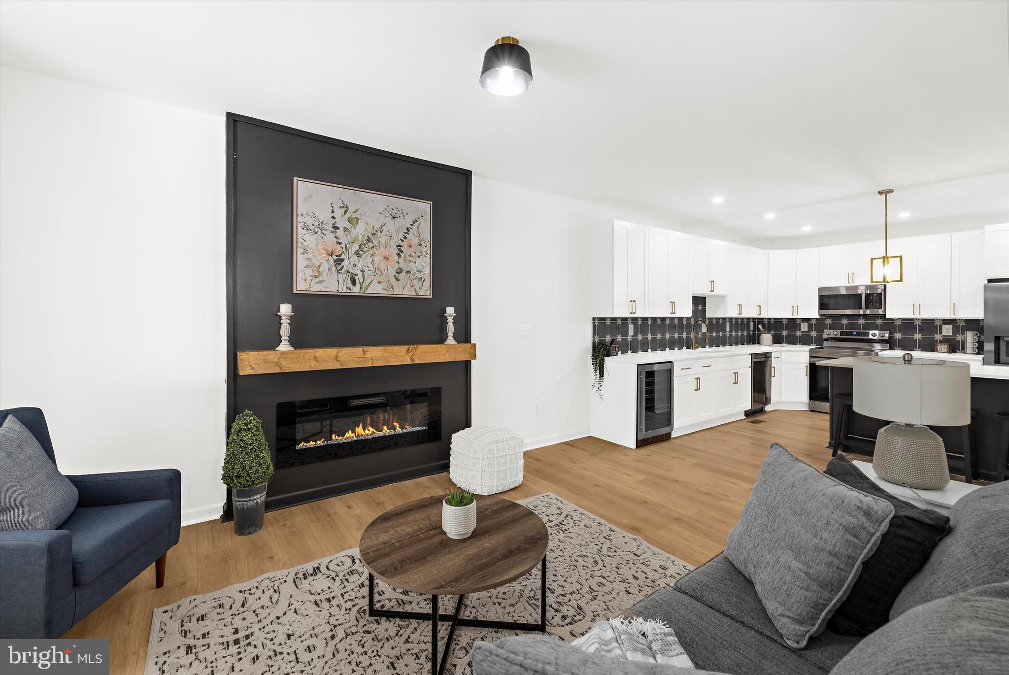 ROGNEL HEIGHTS - Residential