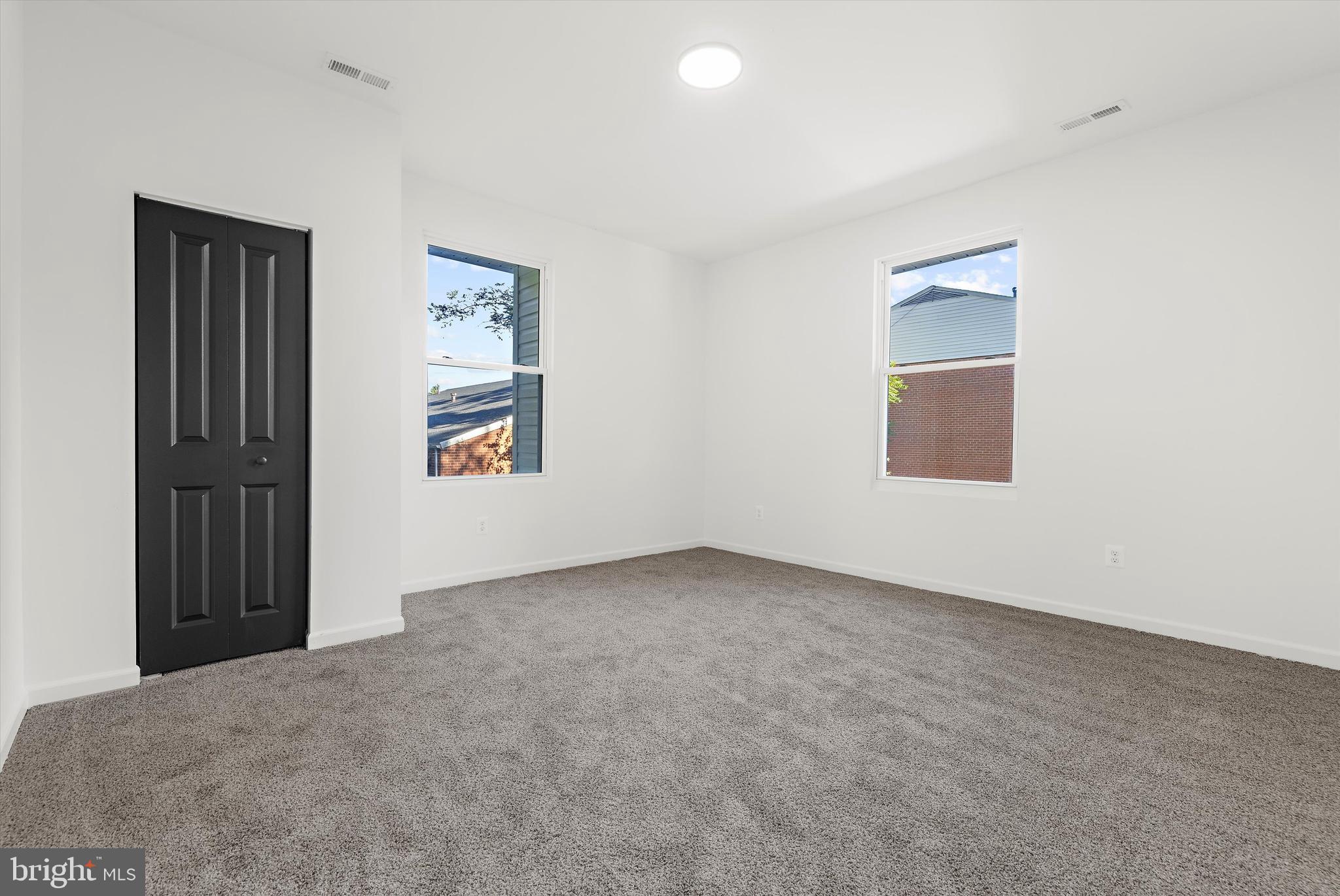 ROGNEL HEIGHTS - Residential