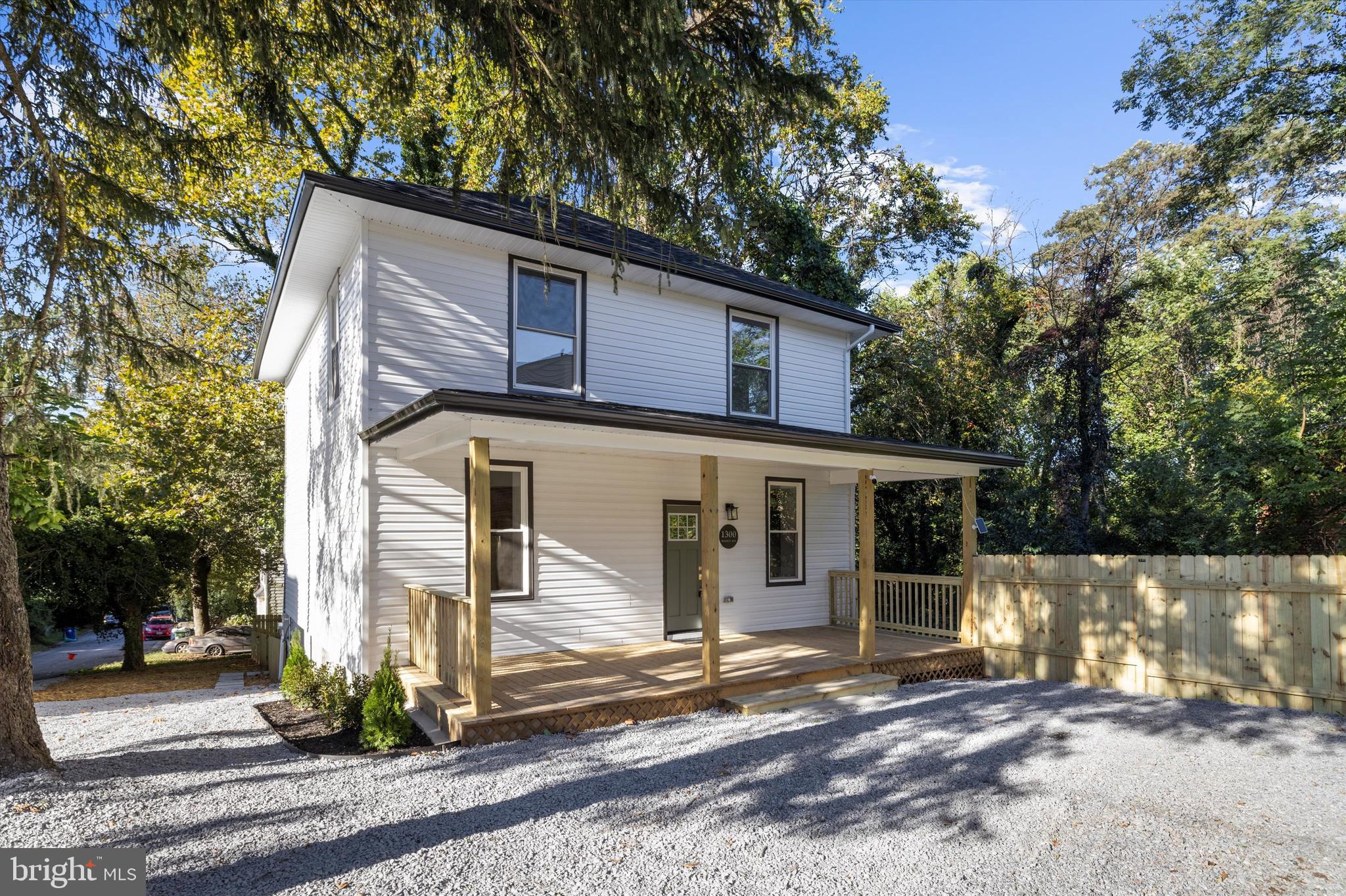 ROGNEL HEIGHTS - Residential