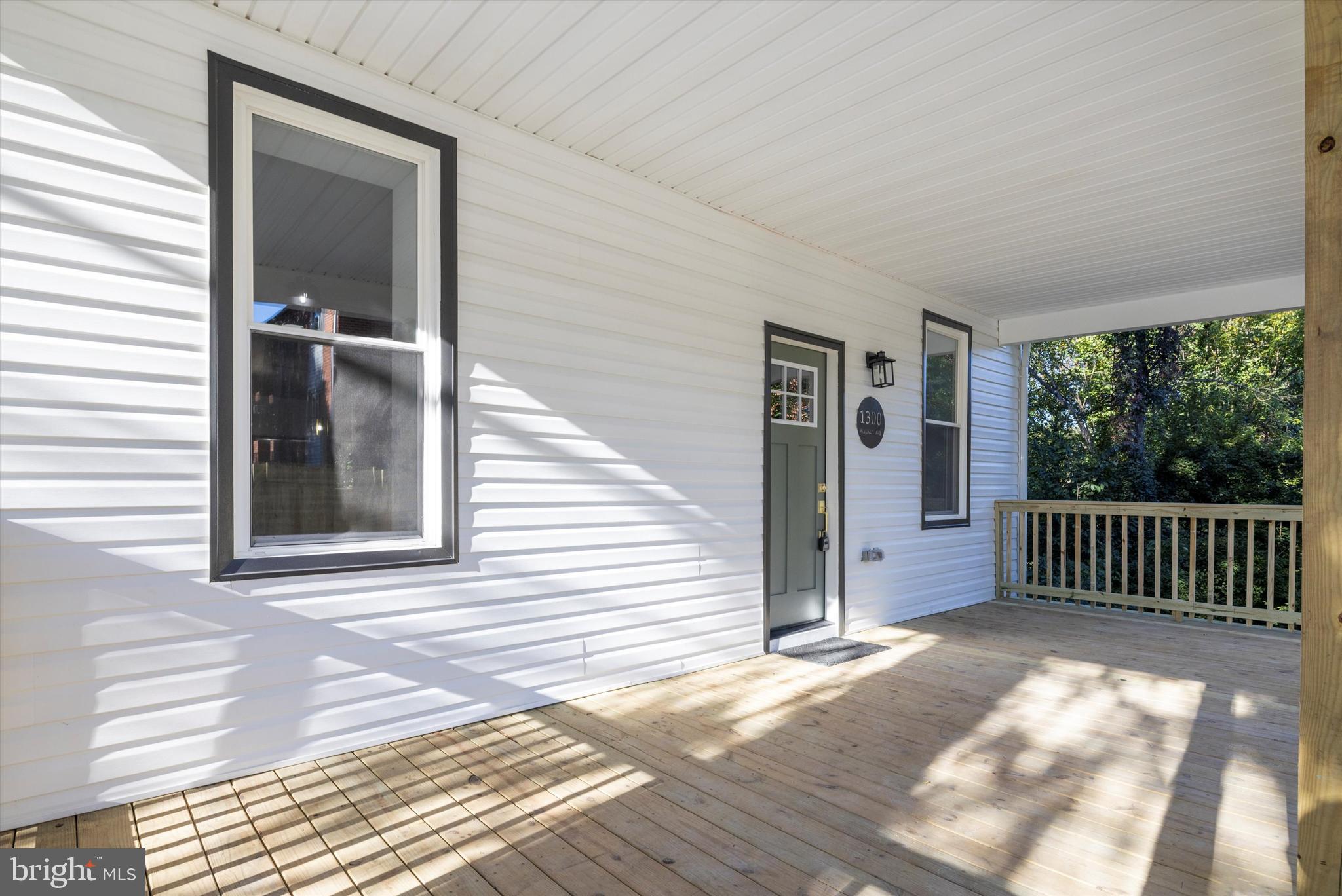 ROGNEL HEIGHTS - Residential