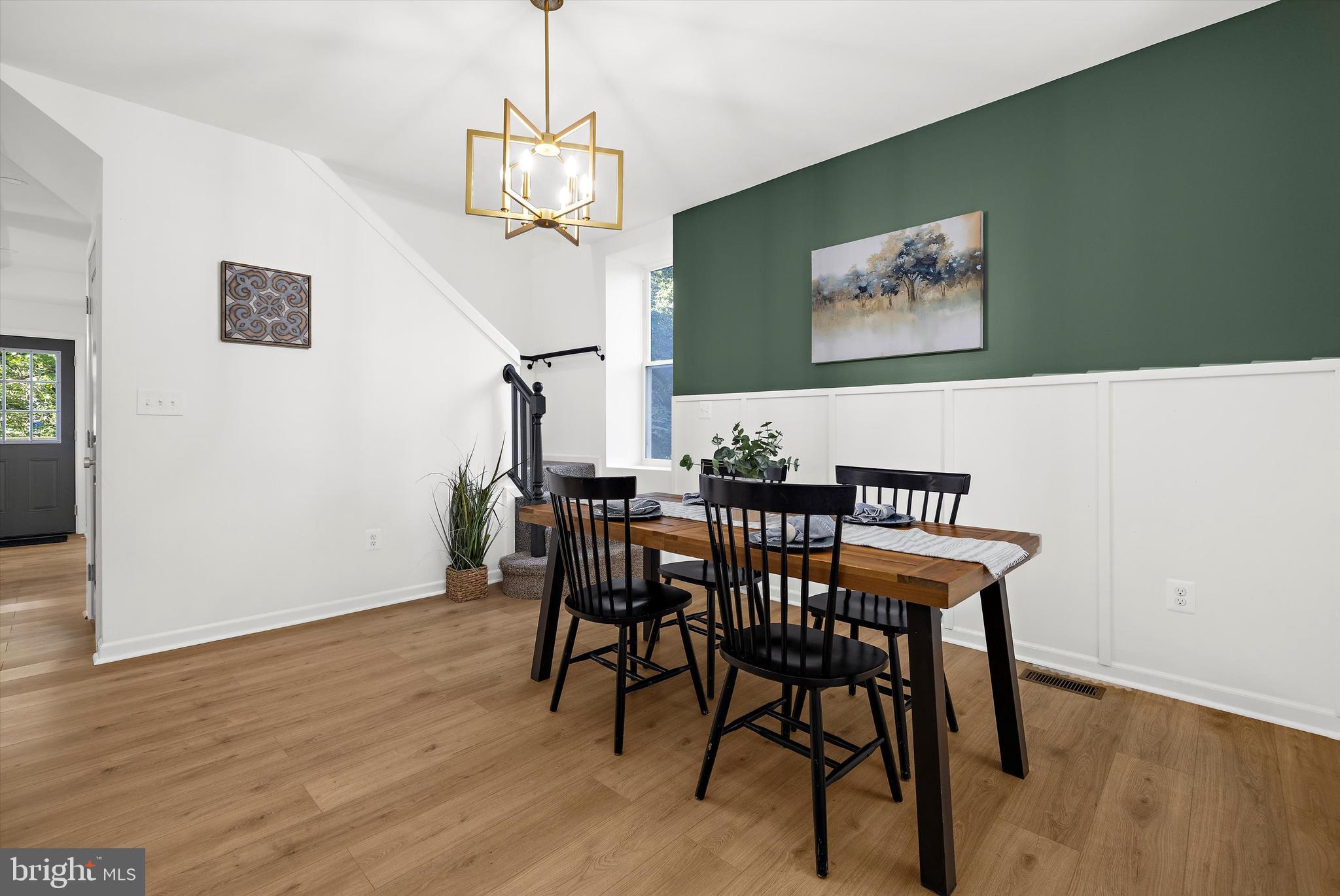 ROGNEL HEIGHTS - Residential