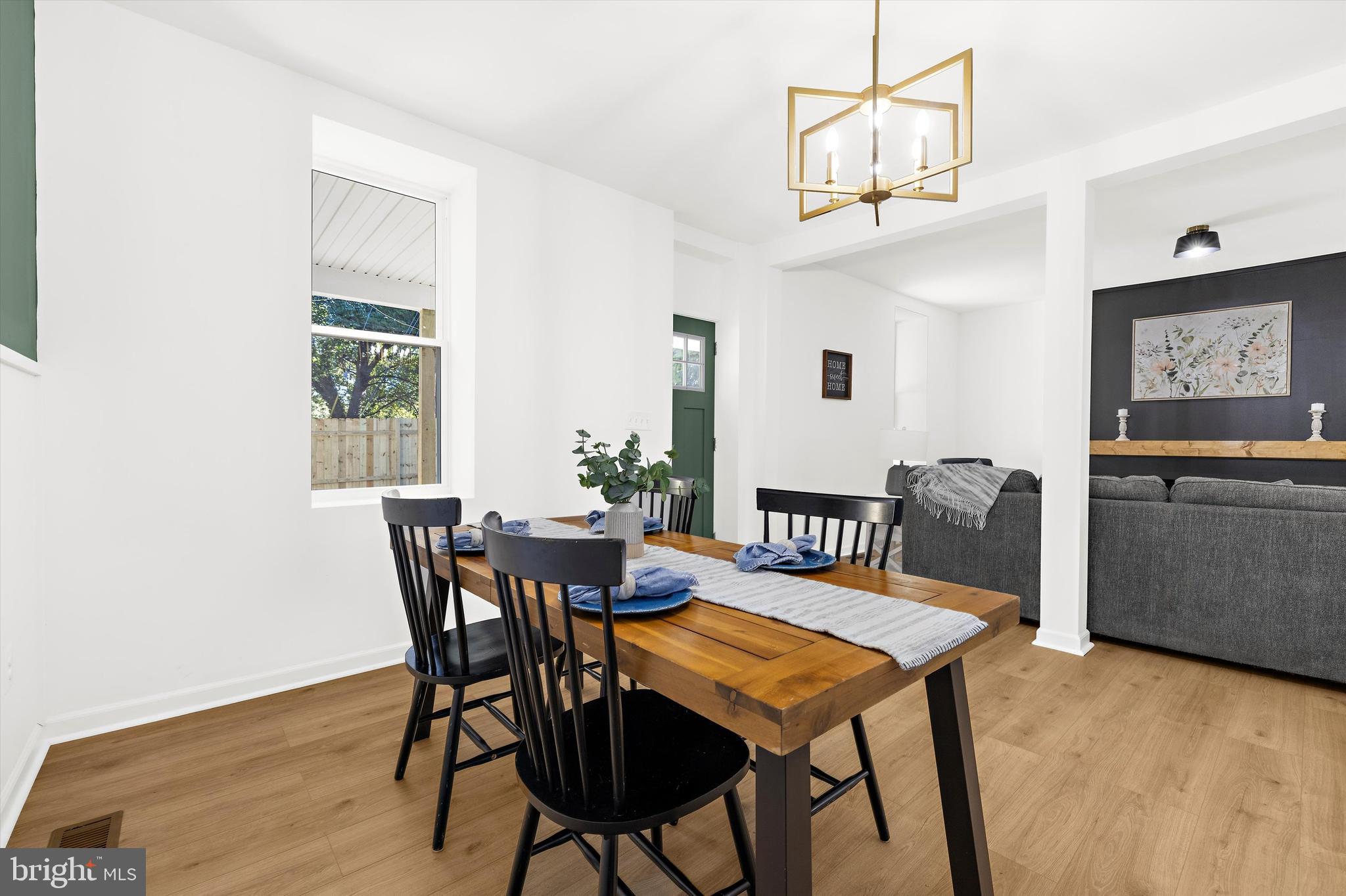 ROGNEL HEIGHTS - Residential