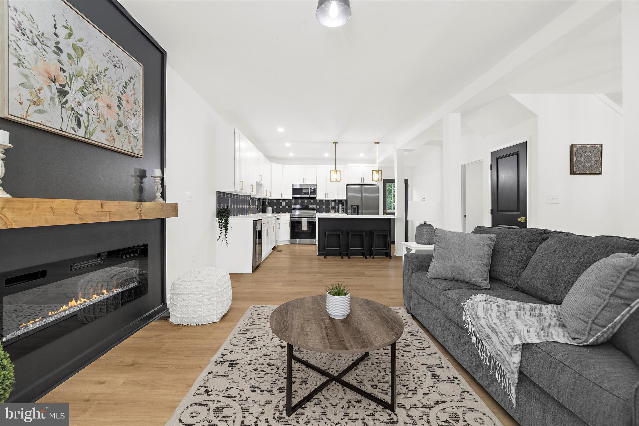 ROGNEL HEIGHTS - Residential