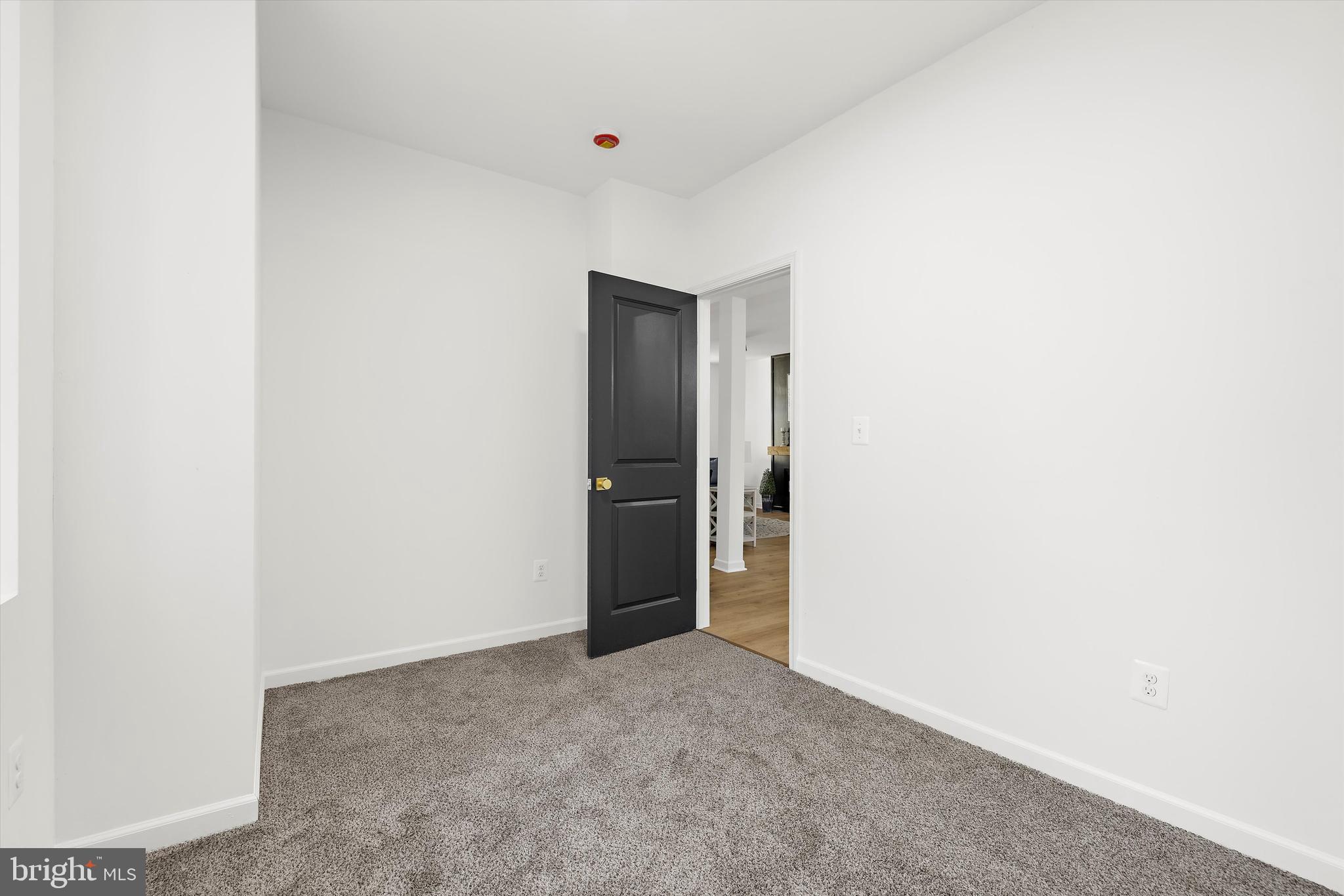 ROGNEL HEIGHTS - Residential