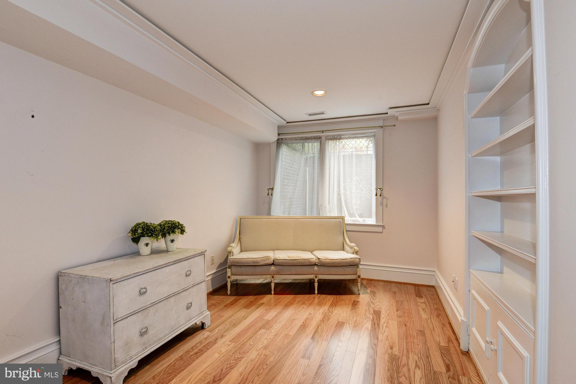 EDGEMOOR - Residential