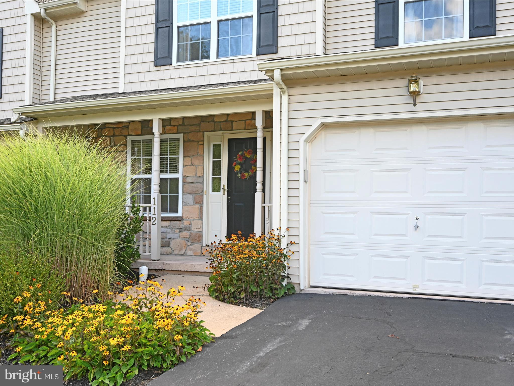 112 FOX HOLLOW DRIVE