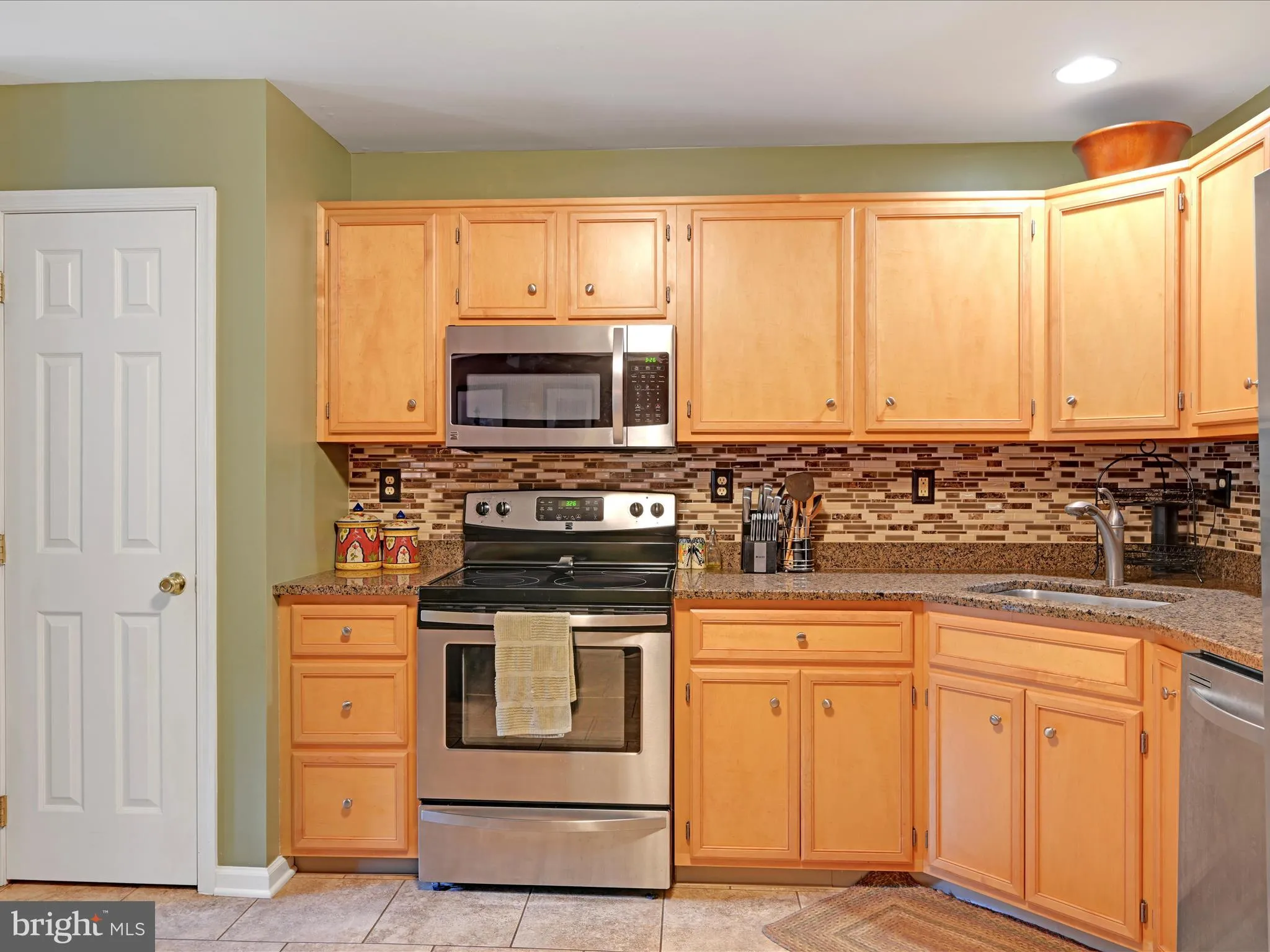 Drums, Pennsylvania 18222, United States, 3 Bedrooms Bedrooms, ,3 BathroomsBathrooms,Residential,Active,200824