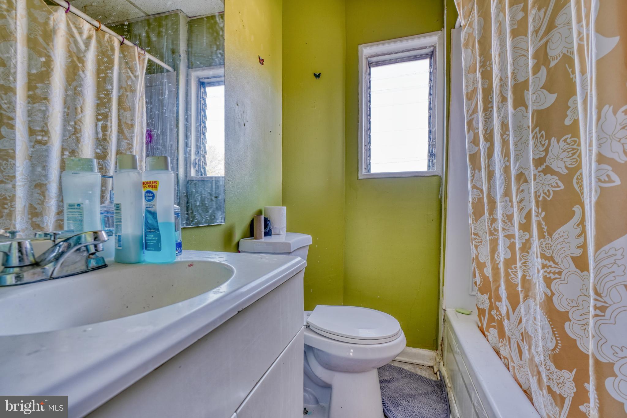 HIGHLANDTOWN - Residential