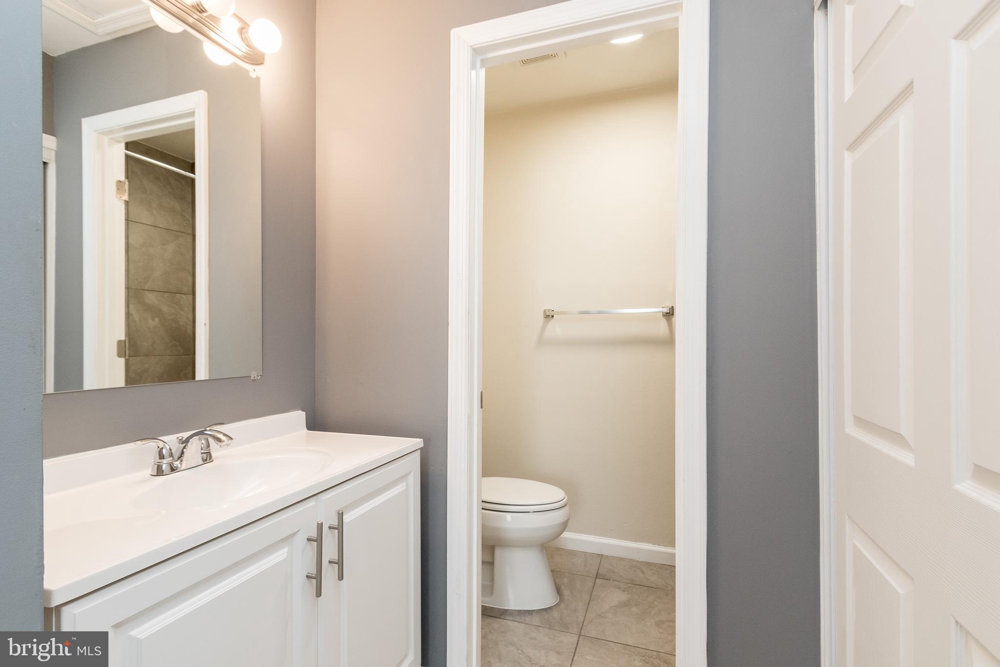 SUNRISE PLAT FIVE - Residential