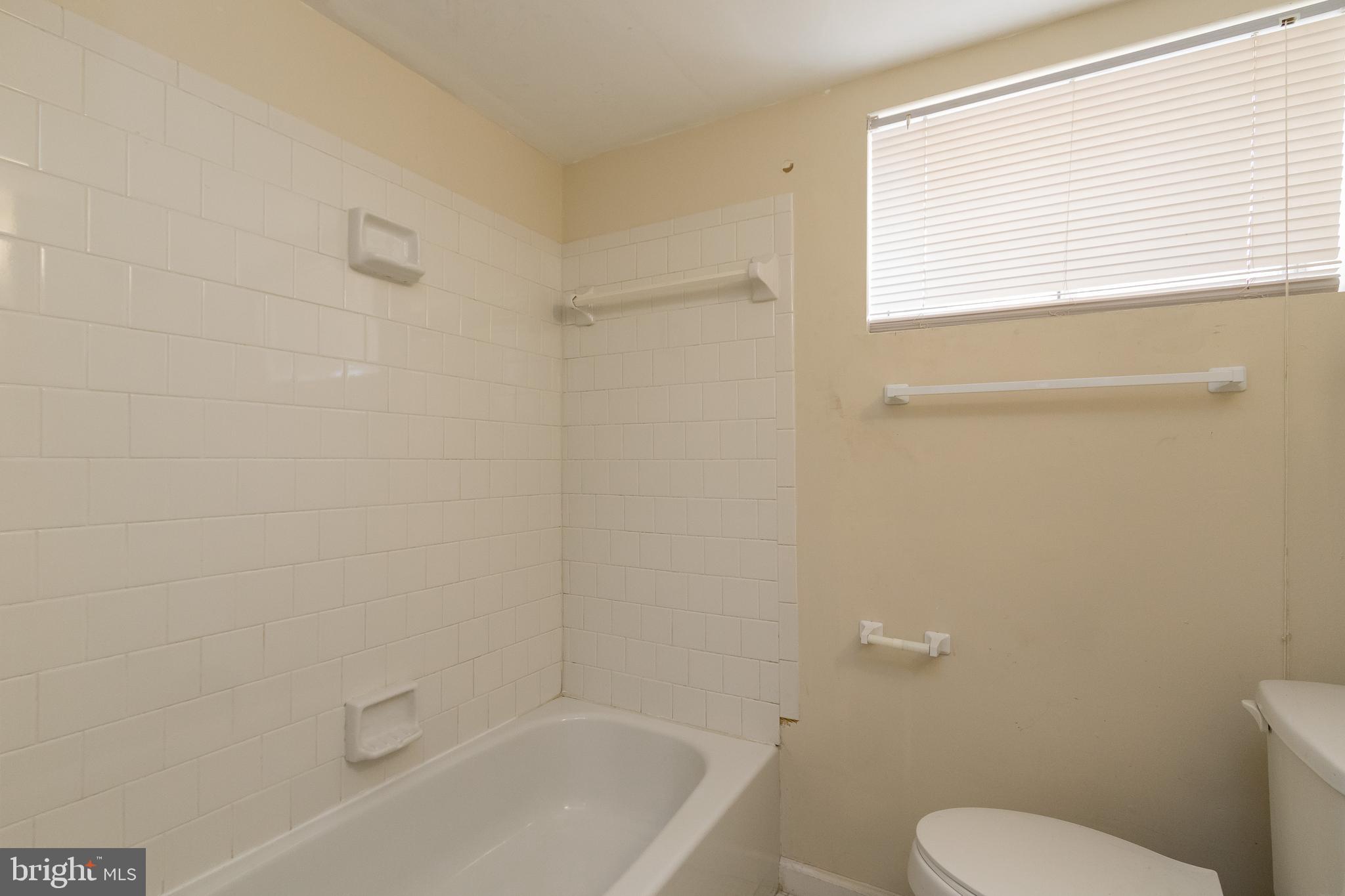 SUNRISE PLAT FIVE - Residential