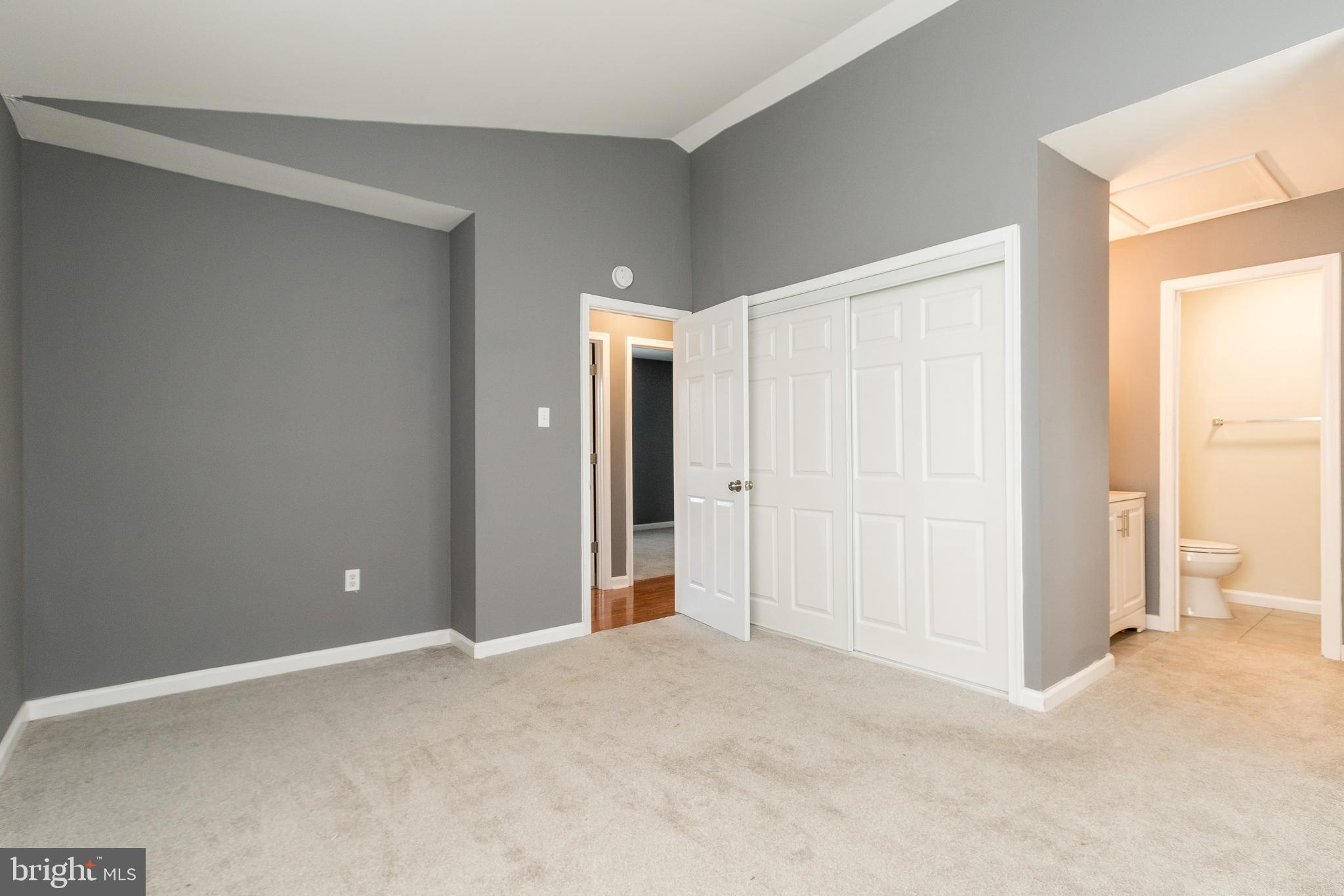 SUNRISE PLAT FIVE - Residential