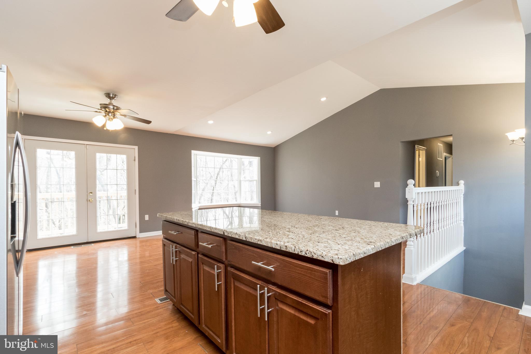 SUNRISE PLAT FIVE - Residential