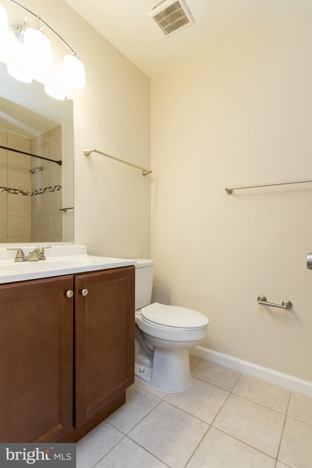 SUNRISE PLAT FIVE - Residential