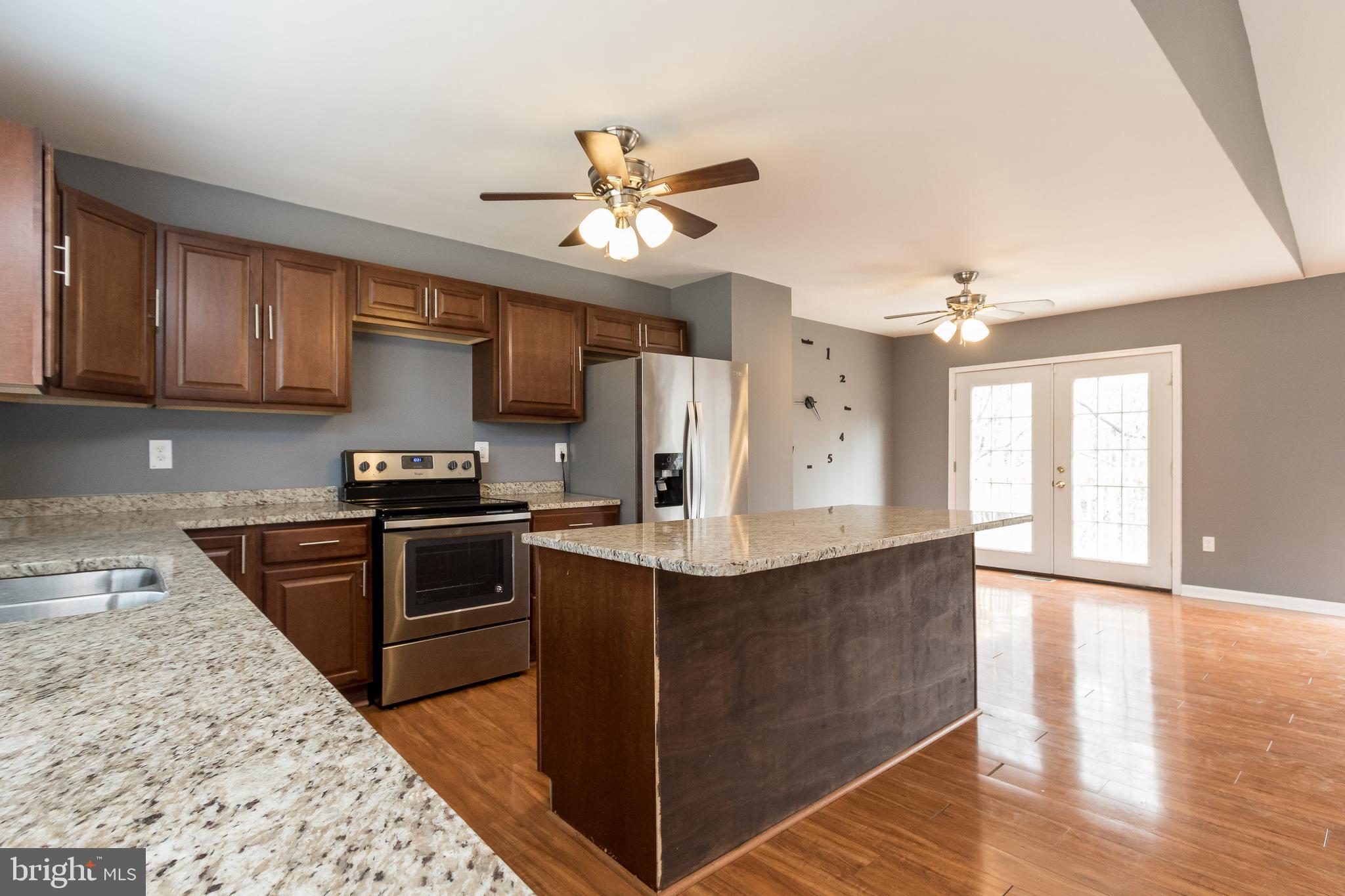 SUNRISE PLAT FIVE - Residential