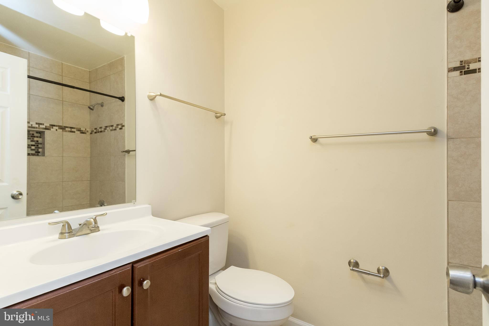 SUNRISE PLAT FIVE - Residential