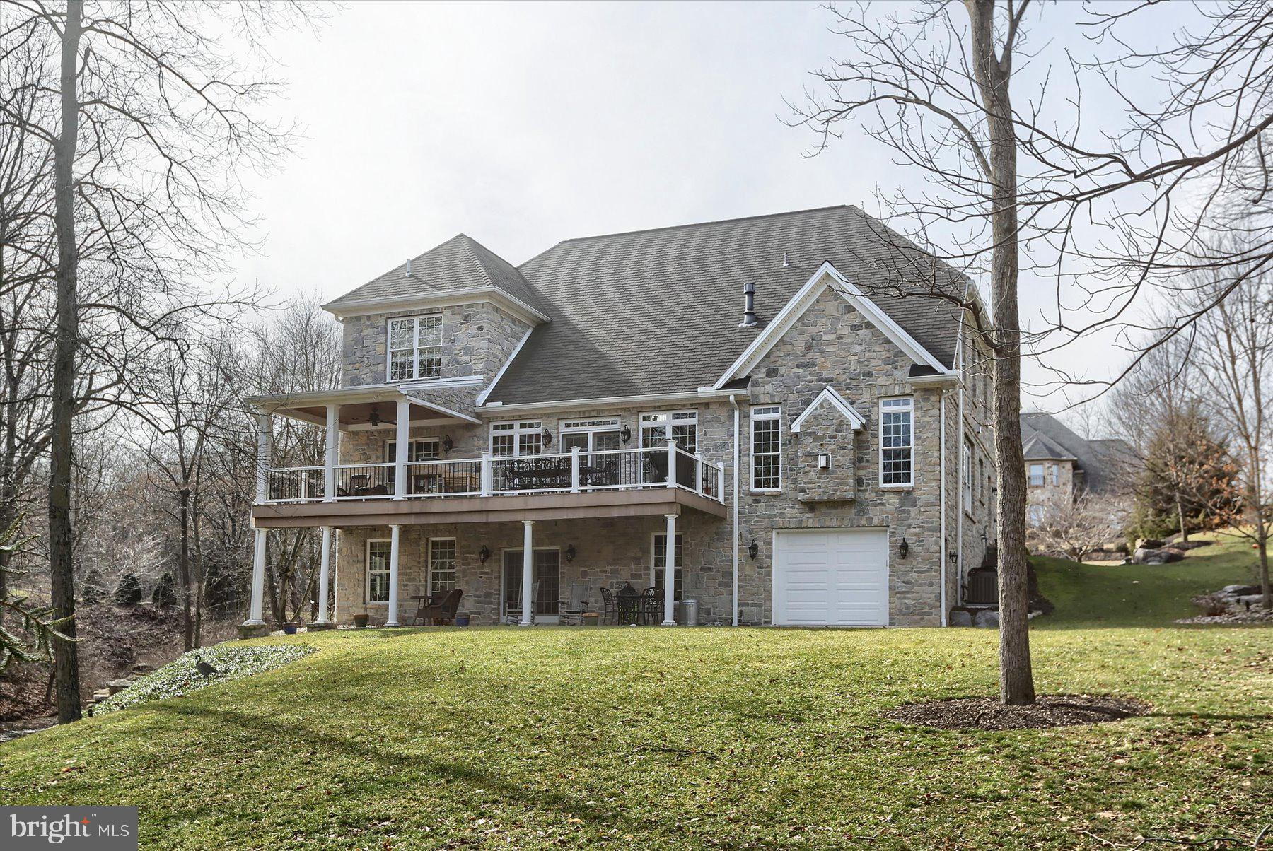 PINEHURST HILLS - Residential