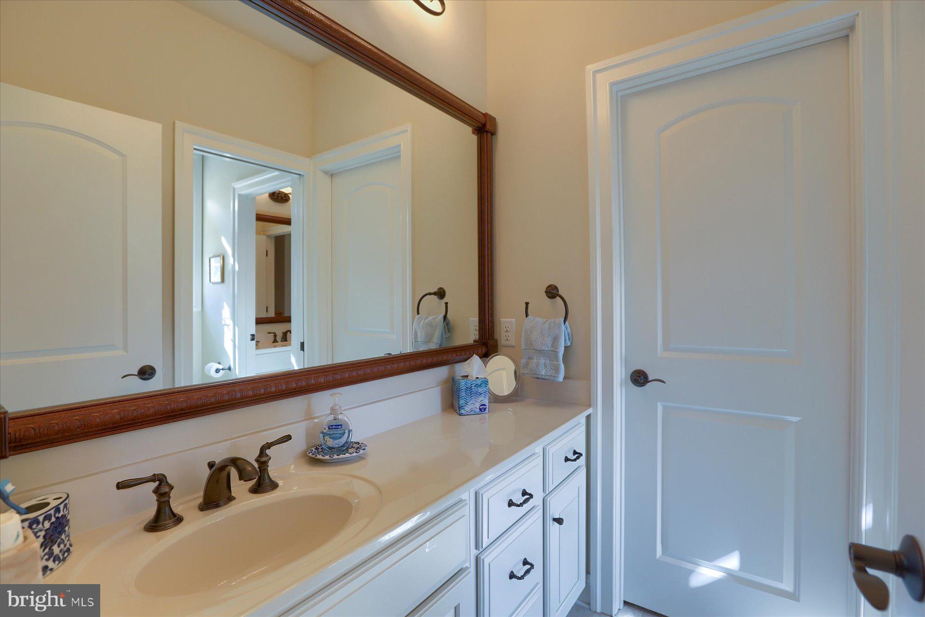 PINEHURST HILLS - Residential