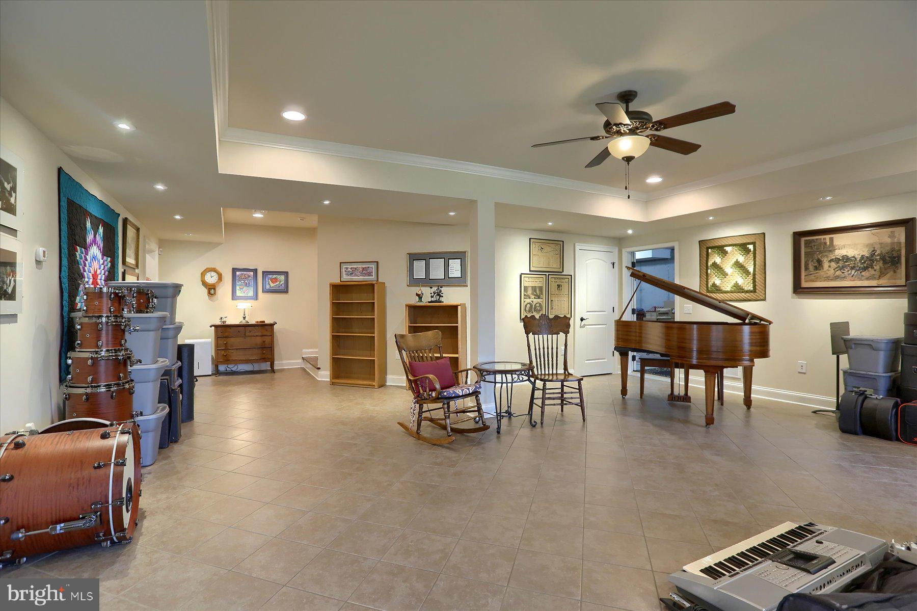 PINEHURST HILLS - Residential