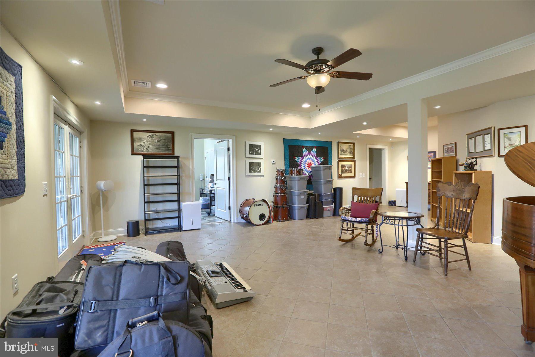 PINEHURST HILLS - Residential