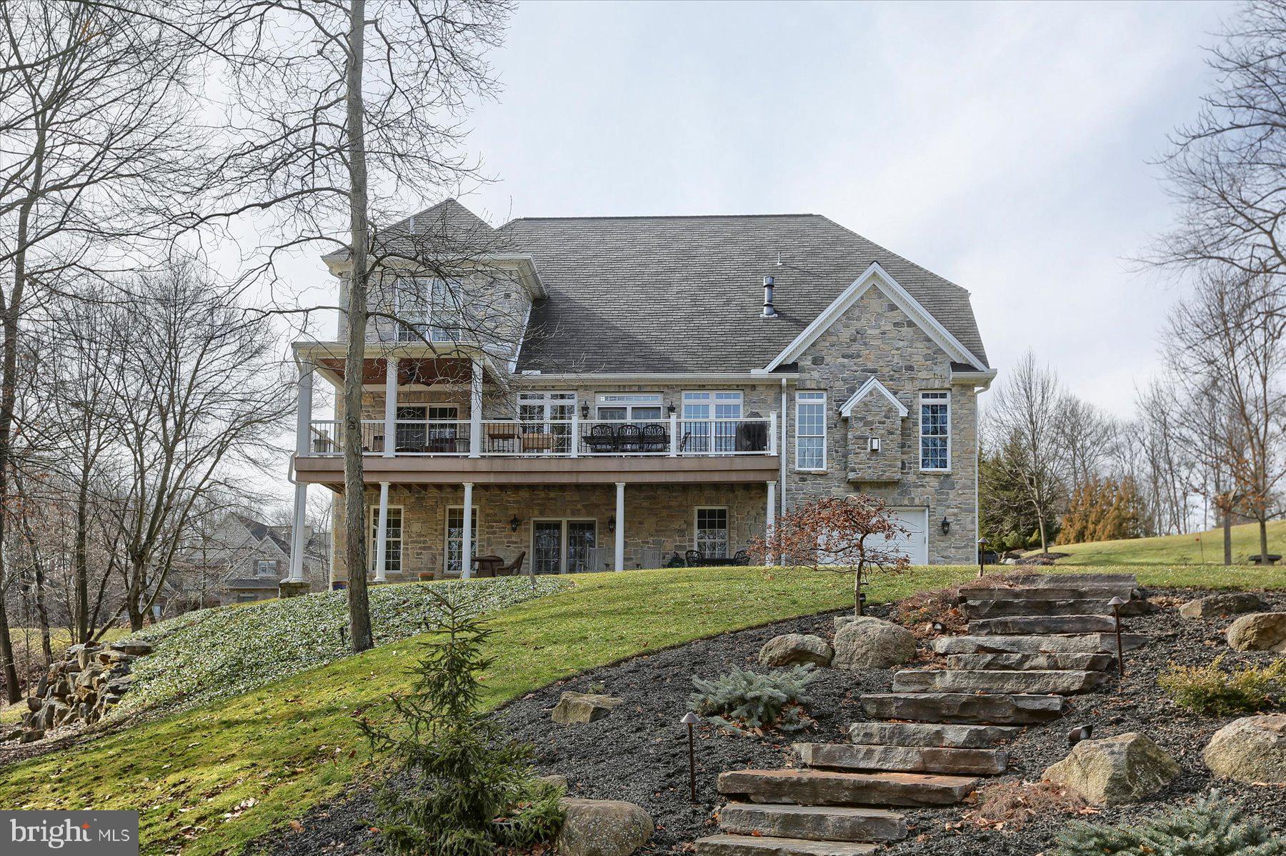 PINEHURST HILLS - Residential