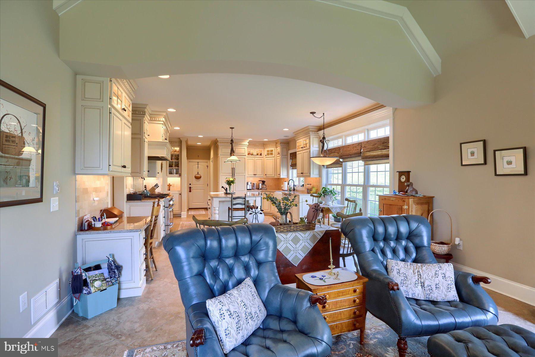 PINEHURST HILLS - Residential