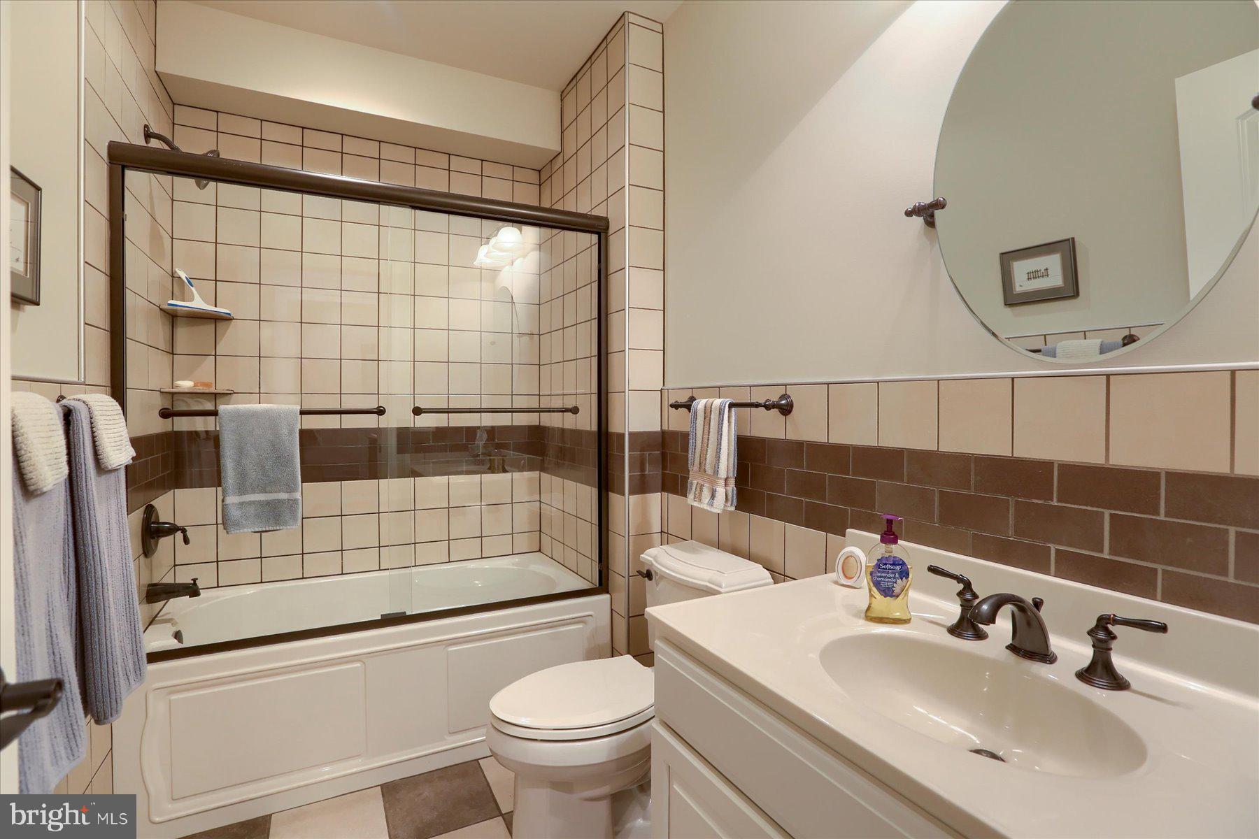 PINEHURST HILLS - Residential