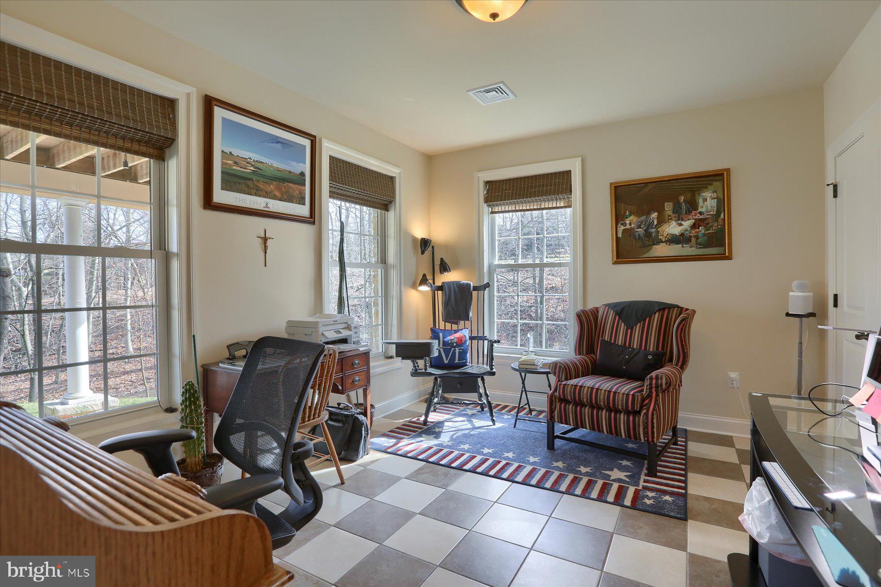 PINEHURST HILLS - Residential