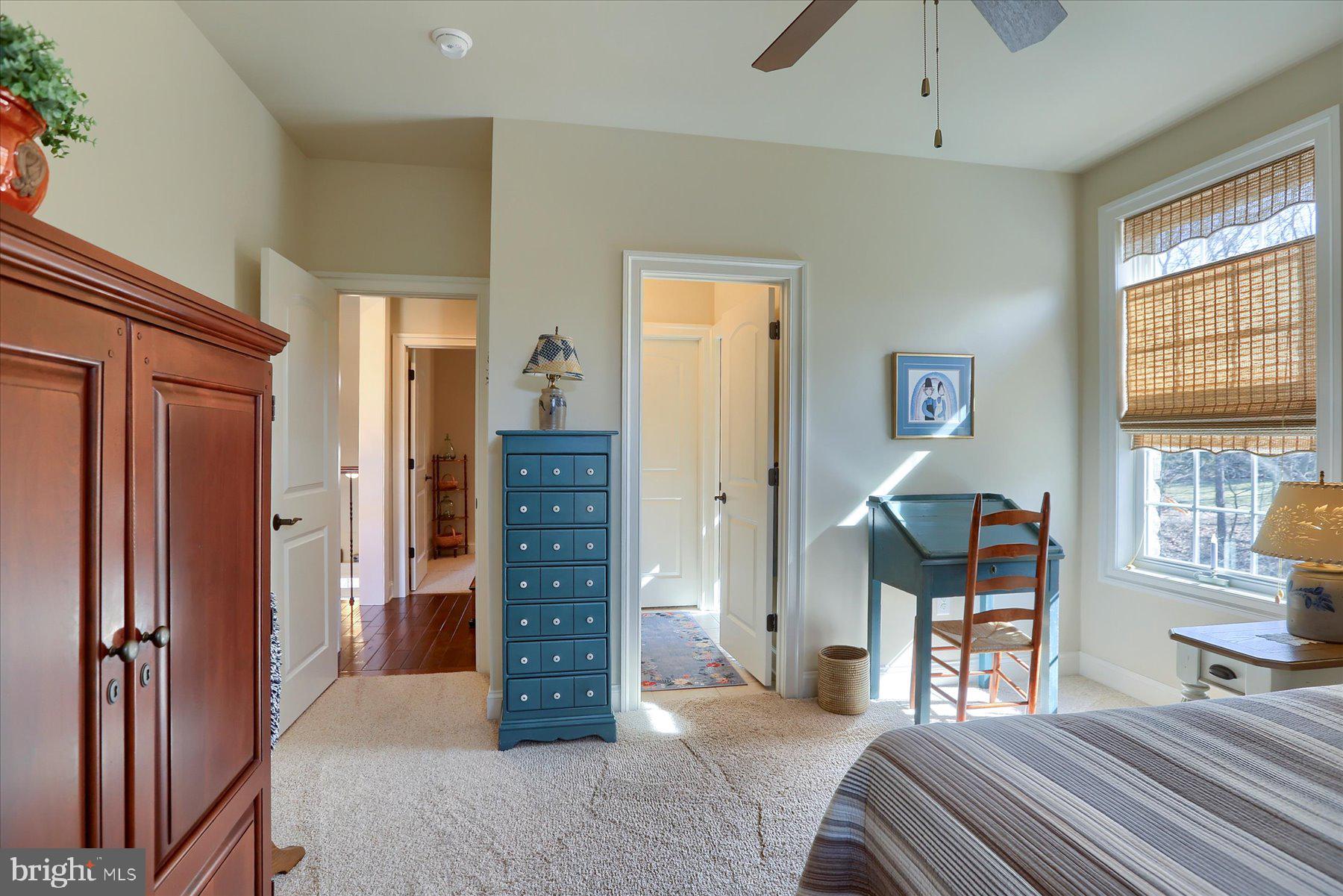 PINEHURST HILLS - Residential