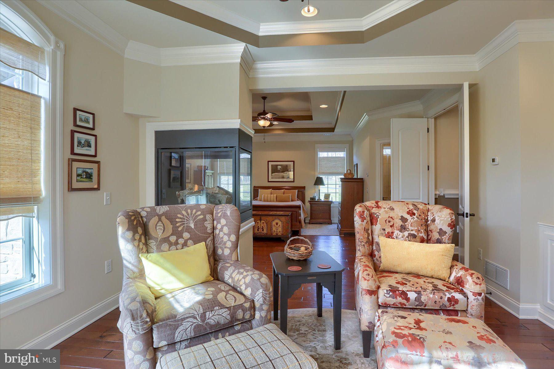 PINEHURST HILLS - Residential