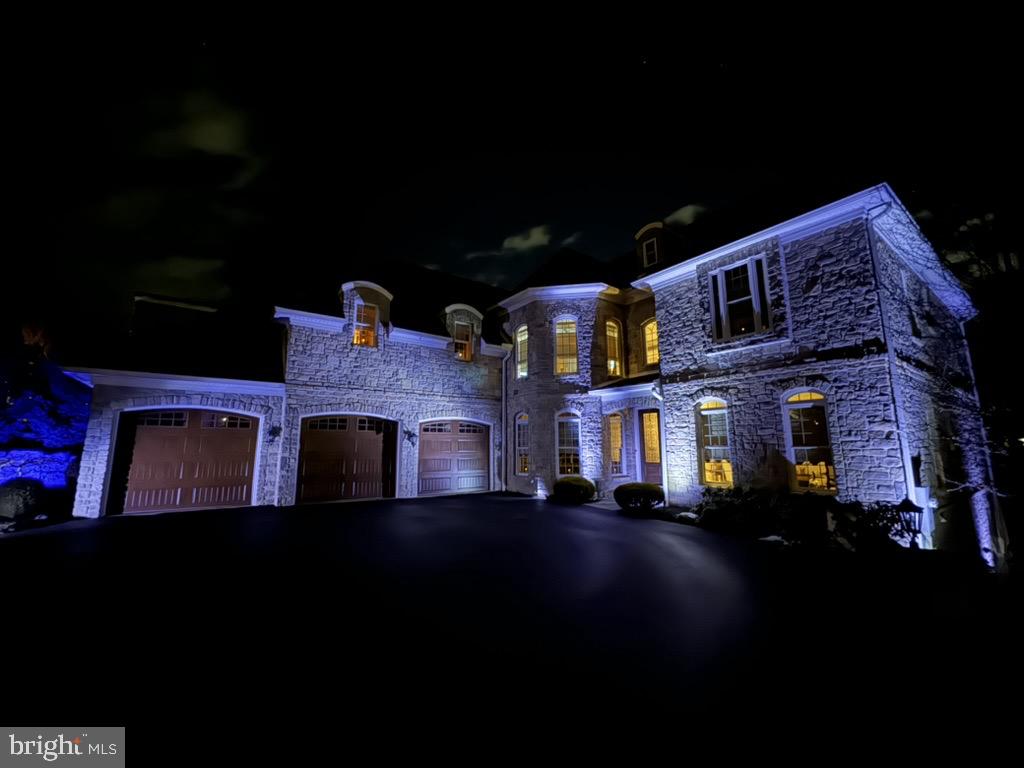 PINEHURST HILLS - Residential