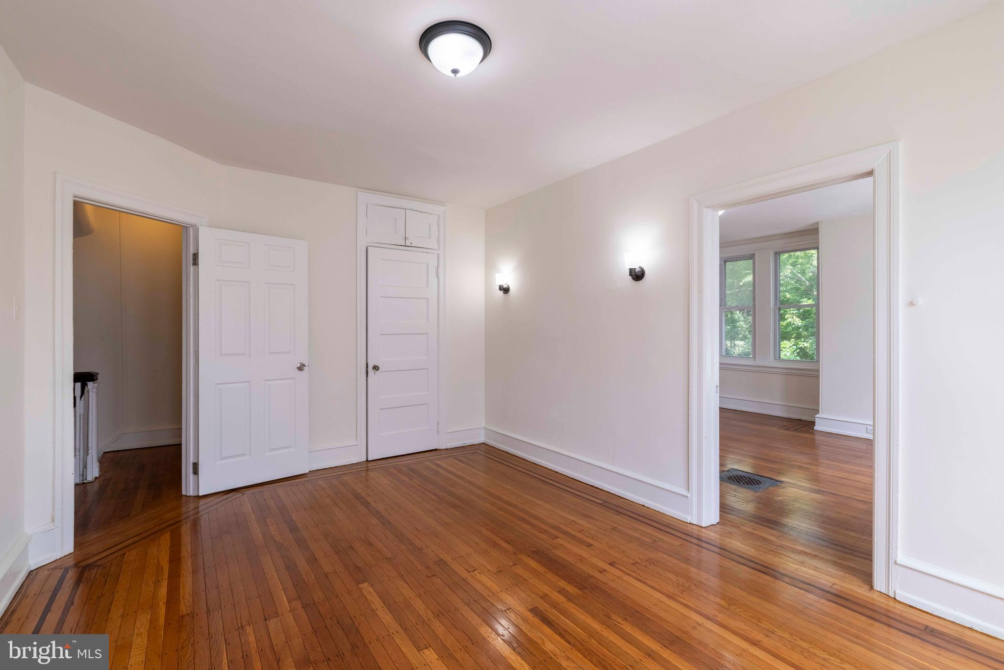 GERMANTOWN (WEST) - Residential