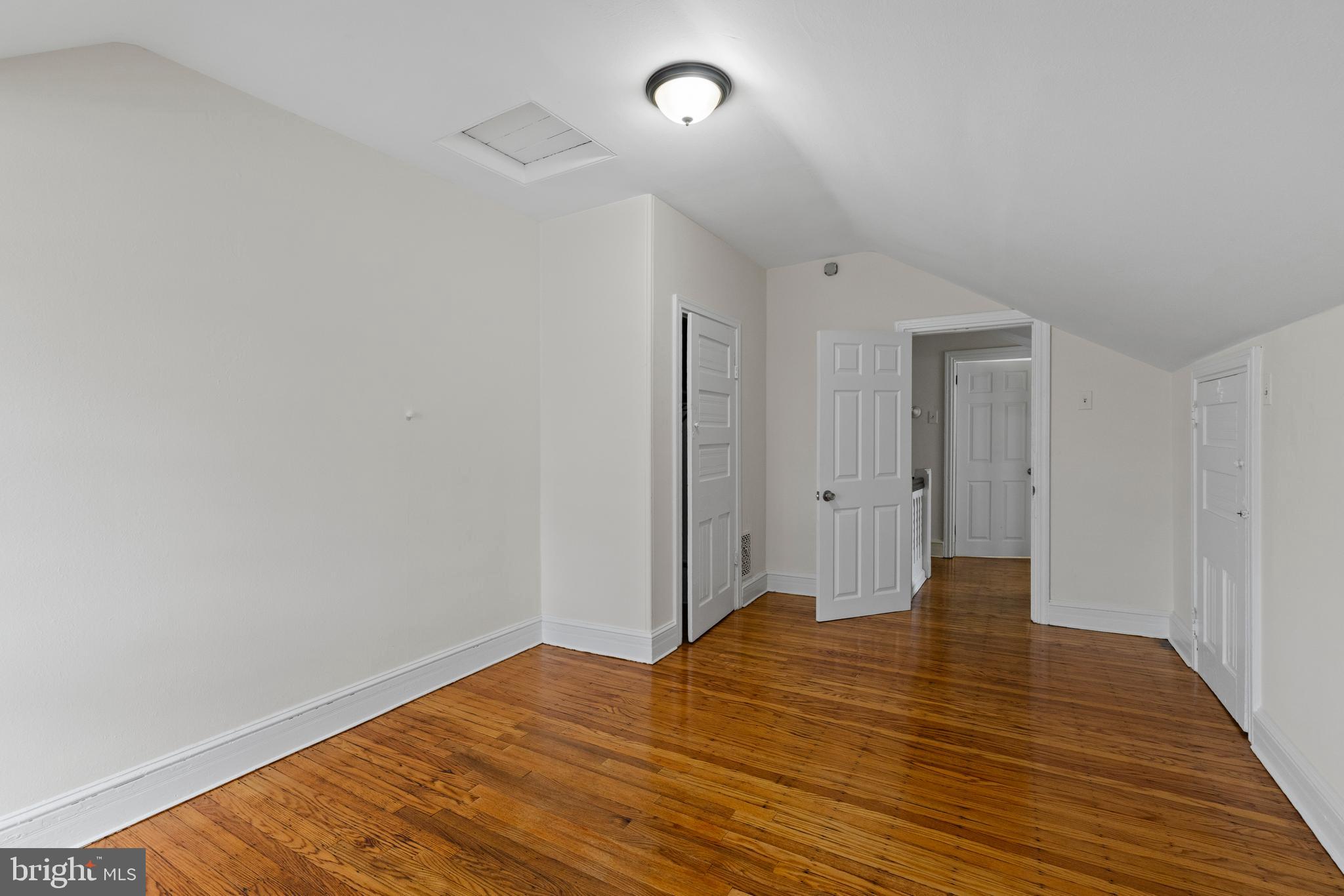 GERMANTOWN (WEST) - Residential